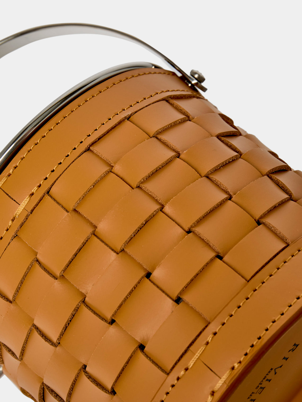 Riviere - Barcelona Water-Resistant Leather Ice Bucket with Tongs - Tan - ABASK