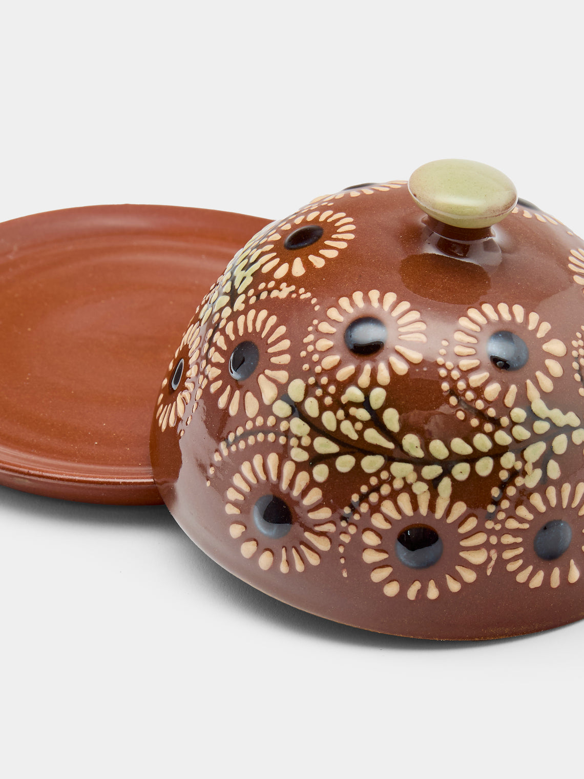 Poterie d’Évires - Flowers Hand-Painted Ceramic Small Butter Dish - Light brown - ABASK