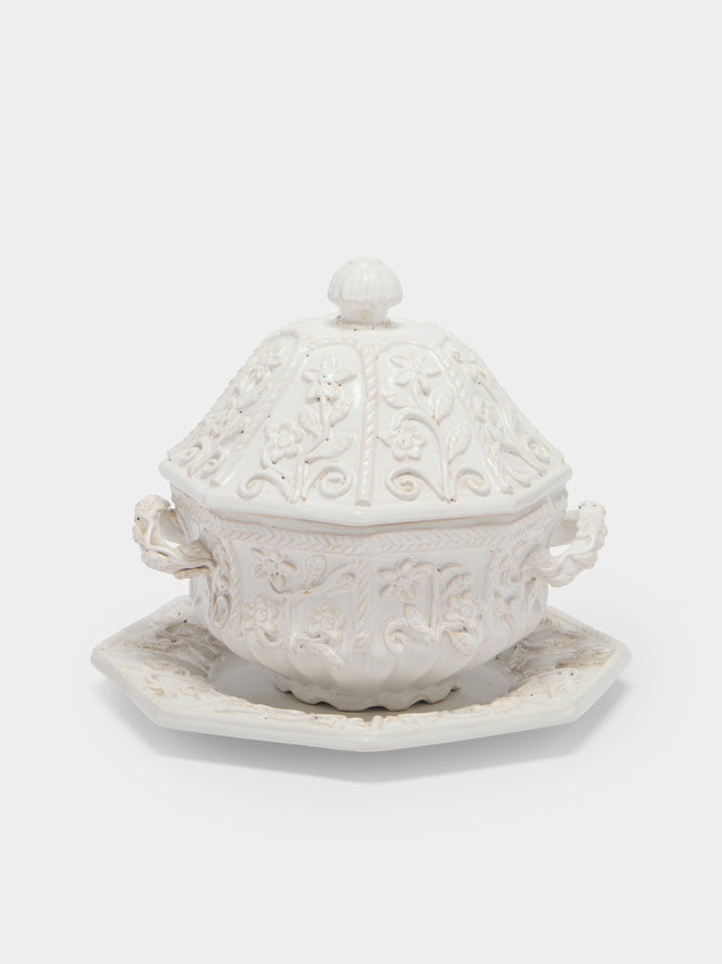 Antique and Vintage - 1920s Émile Tessier Ceramic Soup Tureen with Platter - White - ABASK - 