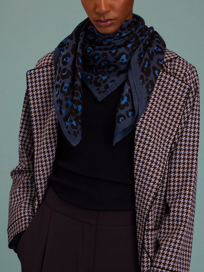Me & K - Cashmere Leopard Bandana Scarf (37.5in/95cm) - Blue - ABASK