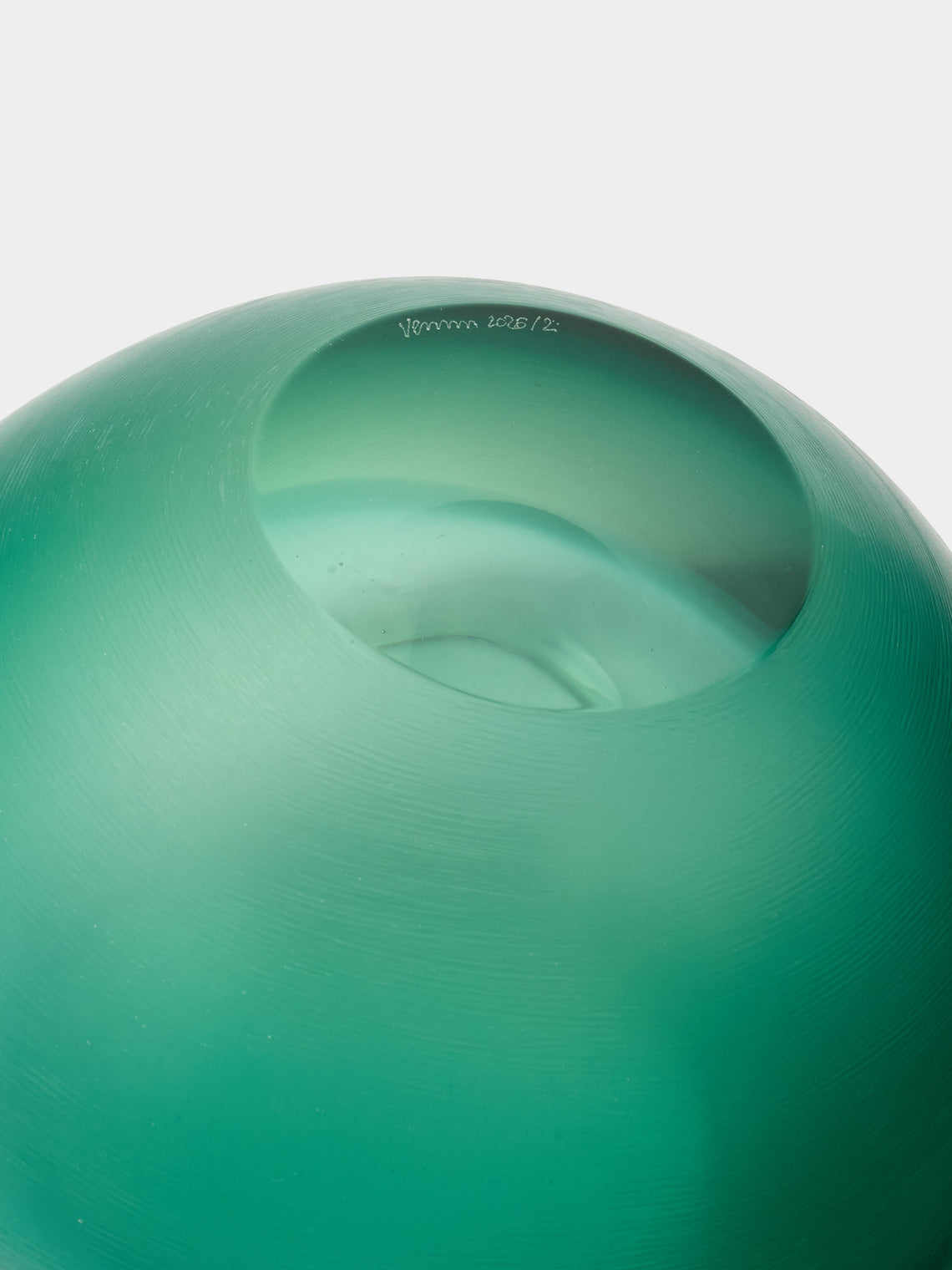Venini - 1956 Paolo Venini Incisi Murano Glass Vase (9in/23.5cm) - Green - ABASK