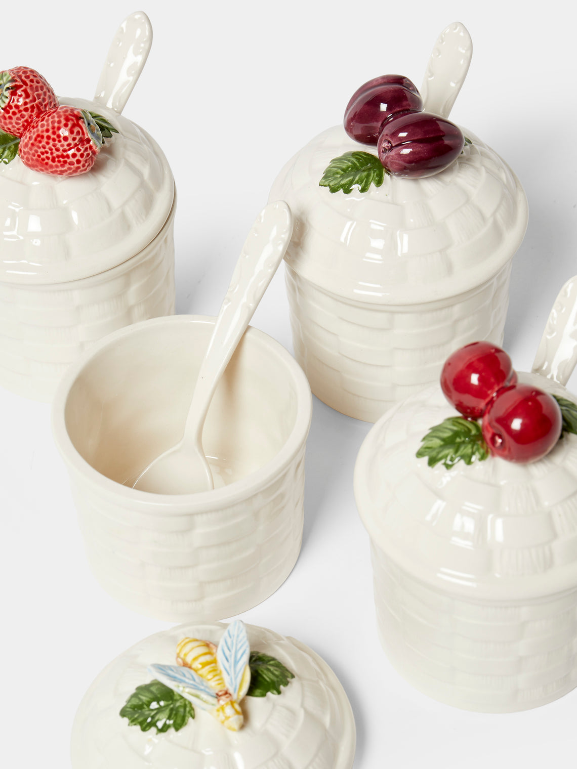 Verdolini - Hand-Painted Majolica Ceramic Jam and Honey Jars (Set of 4) - White - ABASK