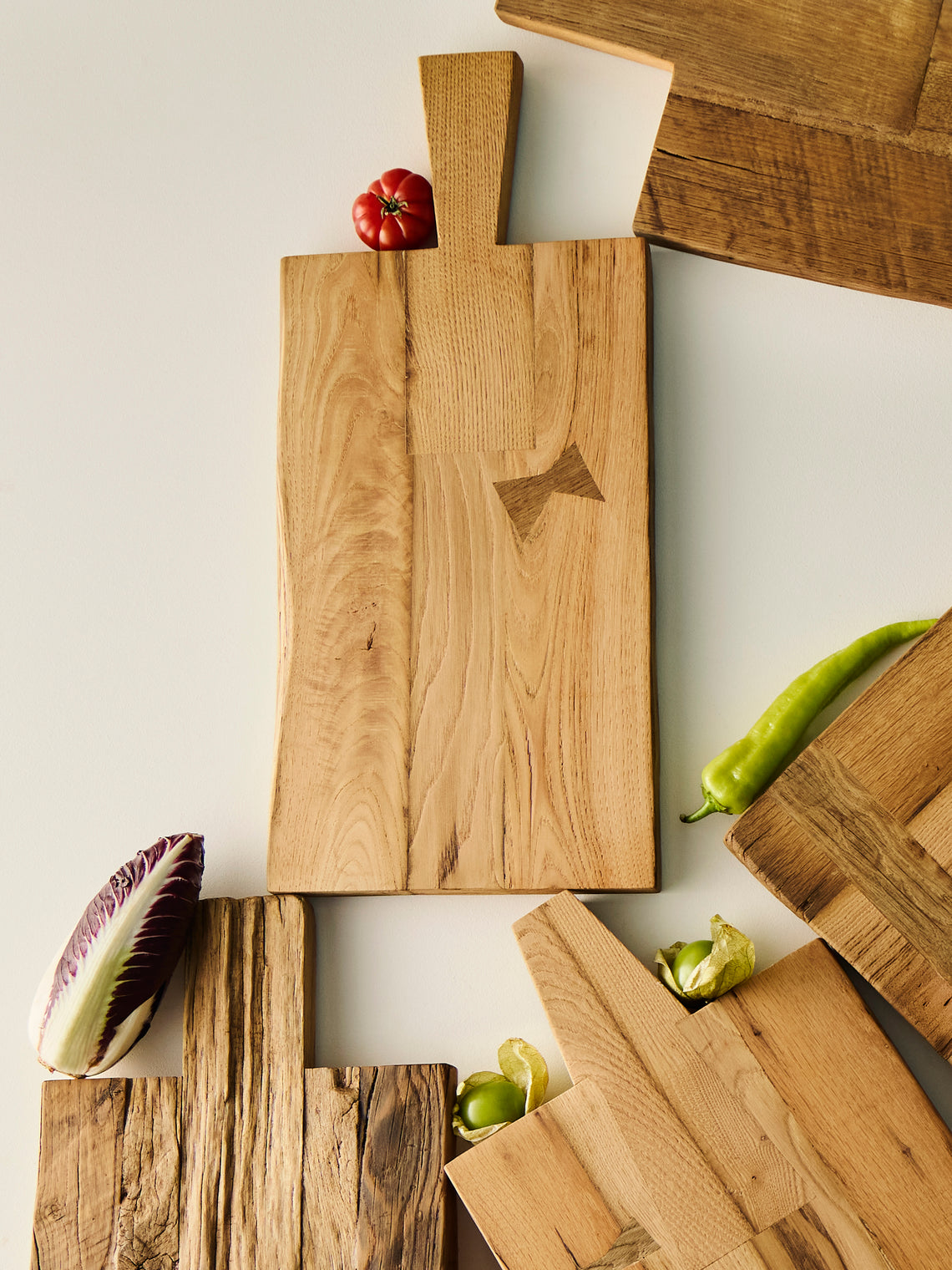 Art Brugi - Hand-Carved Antique Oak and Chestnut Serving Board - Brown - ABASK