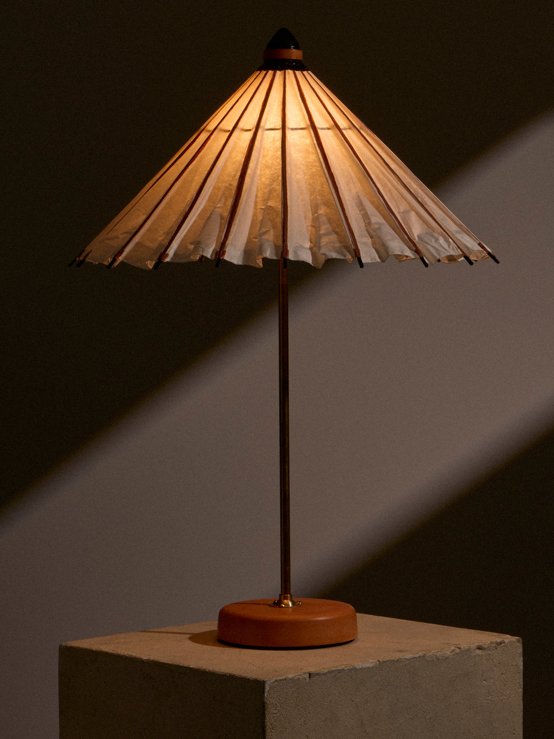 Tennant New York - Vintage Parasol, Bamboo and Coconut Table Lamp - Beige - ABASK