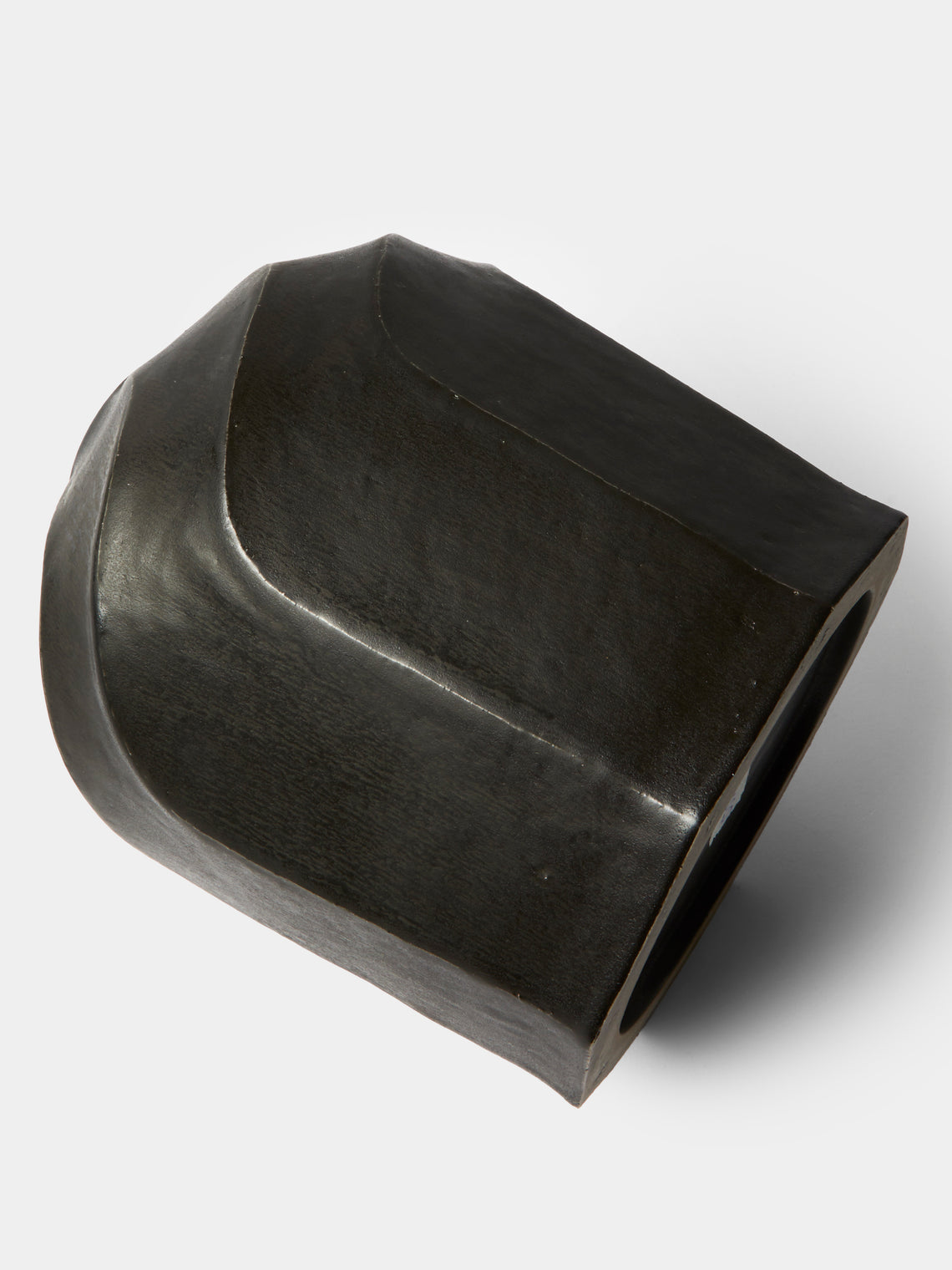 Lee Song-am - Black Clay Vase (10.5in/27cm) - Black - ABASK