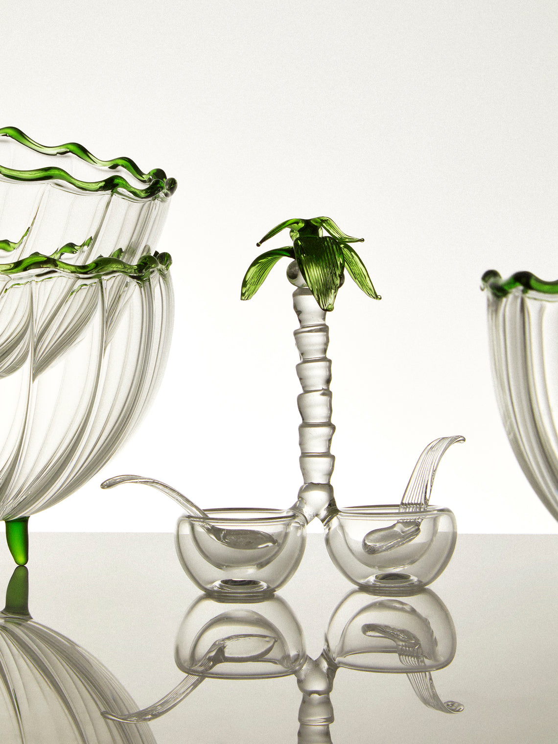 Casarialto - Portofino Palm Tree Hand-Blown Glass Salt and Pepper Holder - Clear - ABASK