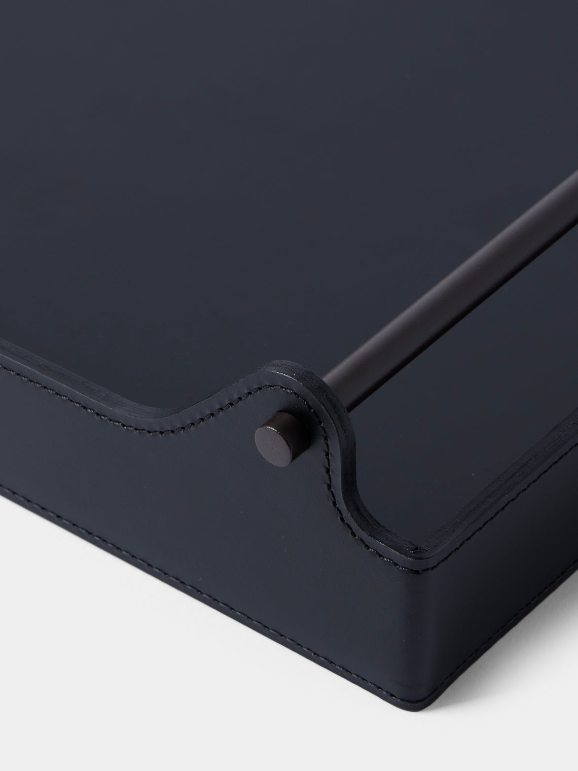 RUDI - Circuit Leather Tray (24in/60.5cm) - Black - ABASK