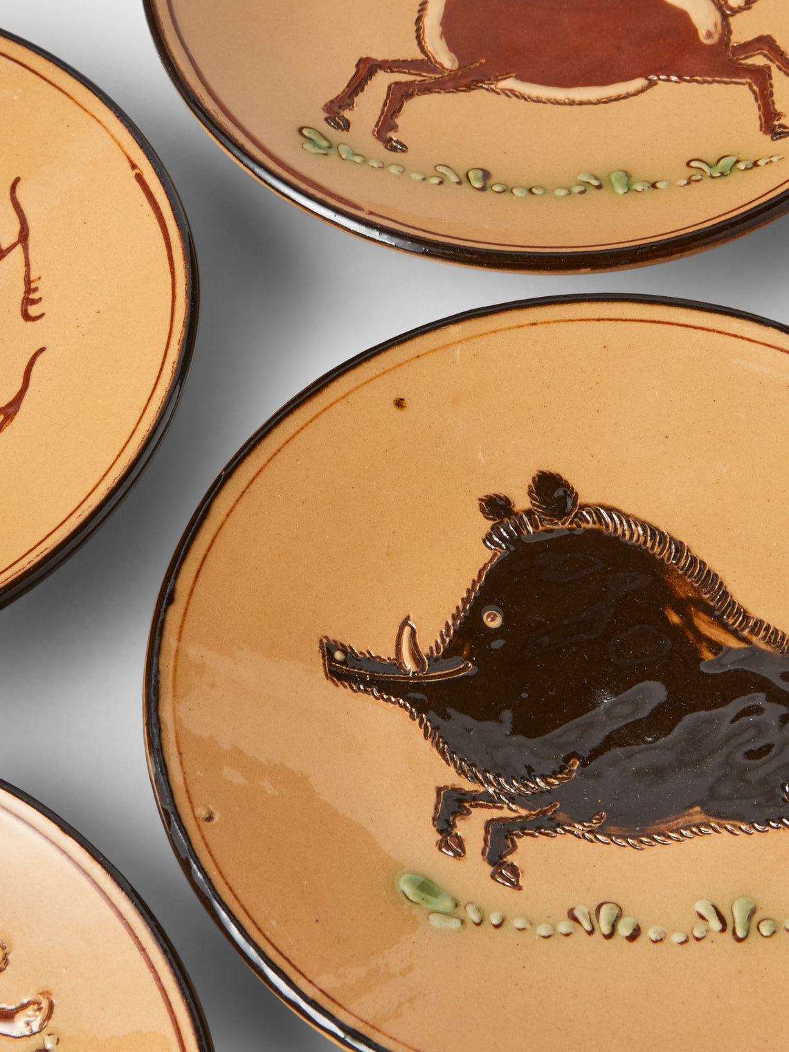 Poterie d’Évires - Animals Hand-Painted Ceramic Plates – 5.5in/14cm (Set of 4) - Cream - ABASK