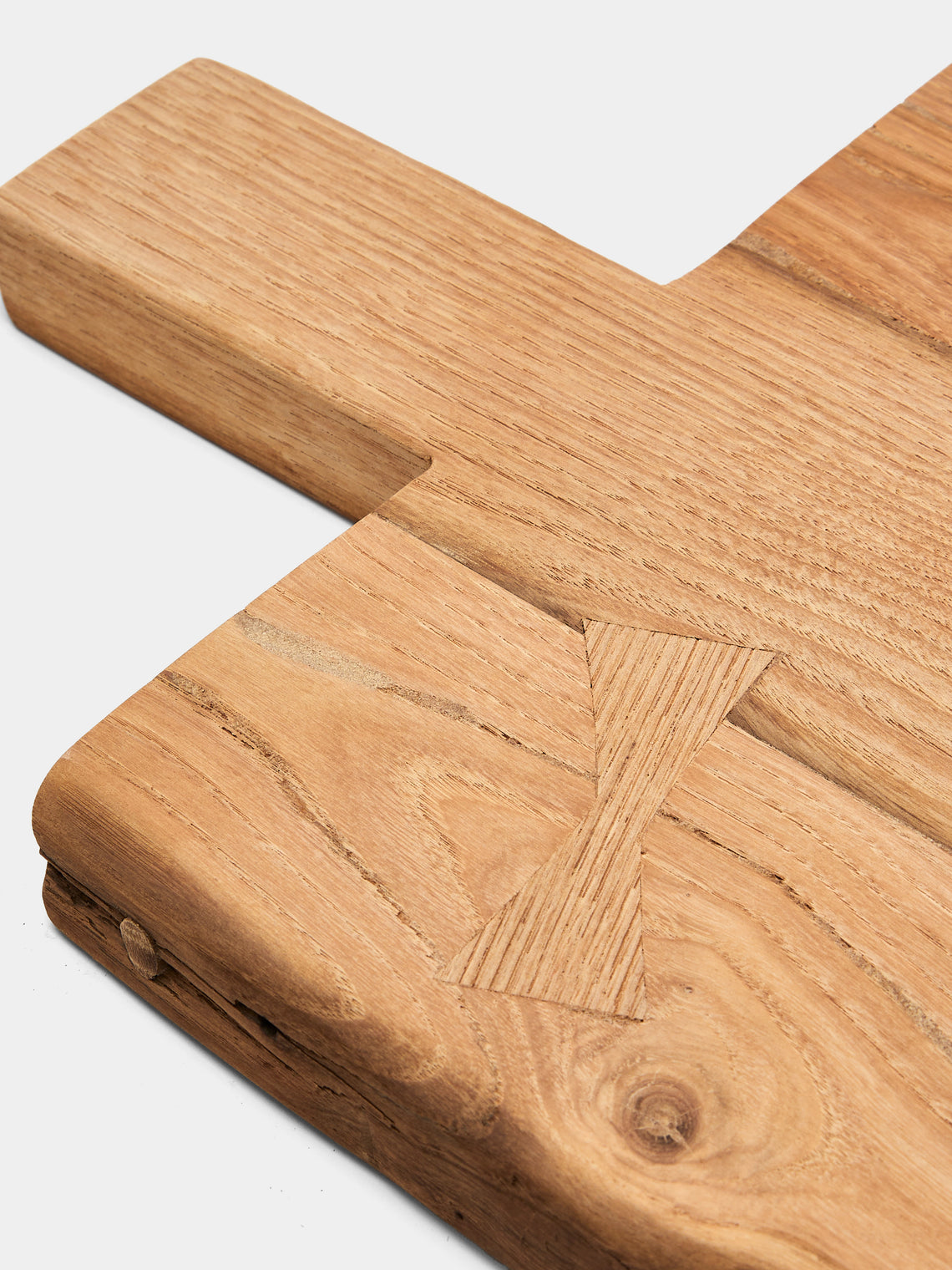 Art Brugi - Hand-Carved Antique Chestnut Serving Board - Brown - ABASK