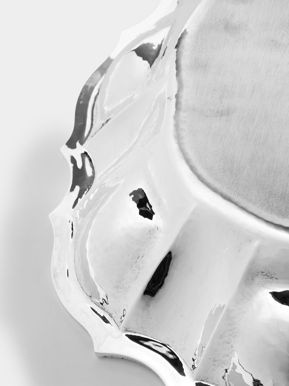 Antique and Vintage - 1950s Argenteria Dabbene Milano Solid Silver Tray (17.5in/44cm) - Silver - ABASK