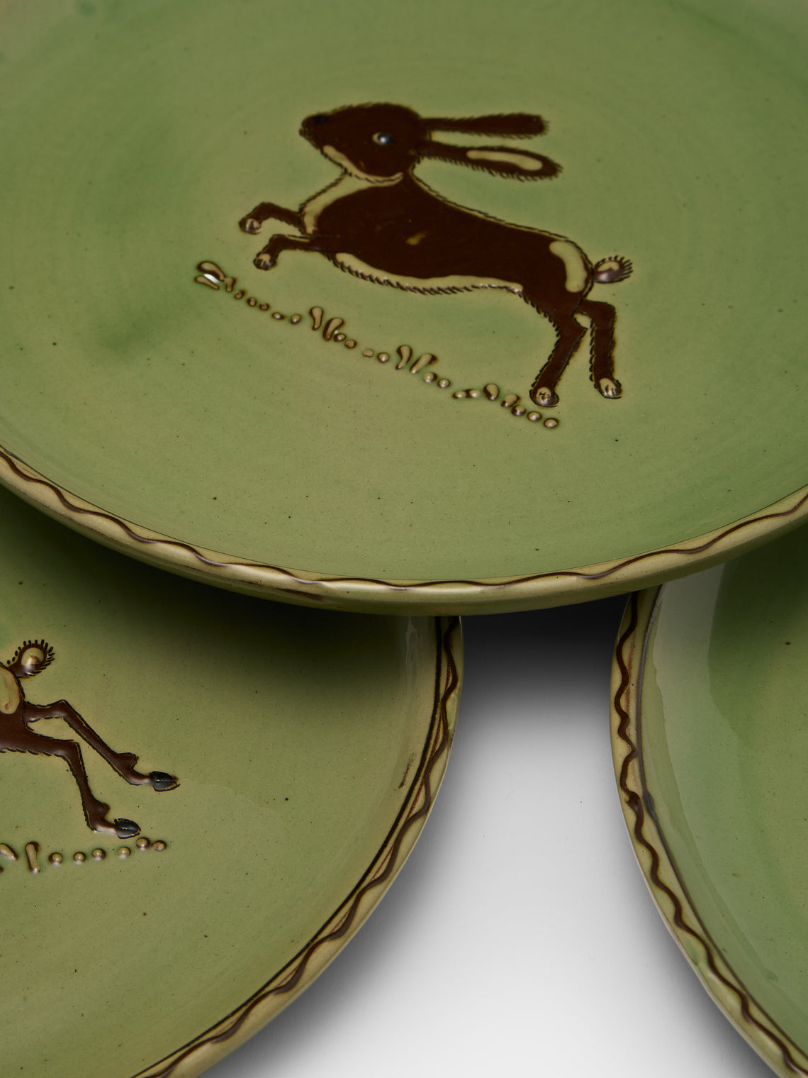 Poterie d’Évires - Animals Hand-Painted Ceramic Plates – 9.5in/24cm (Set of 8) - Green - ABASK