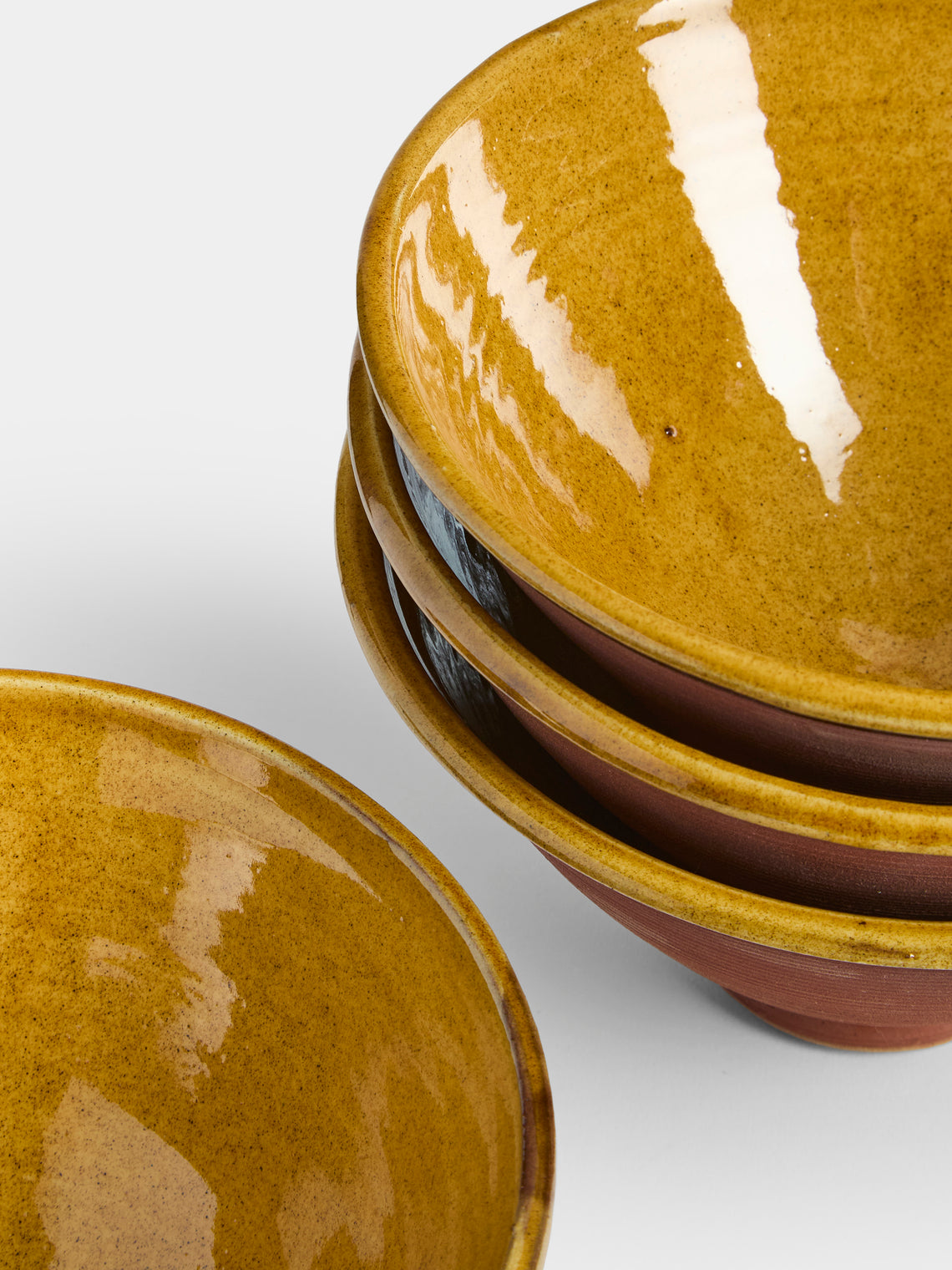 Neville Tatham - Slipware Ribbed Bowls (Set of 4) - Brown - ABASK