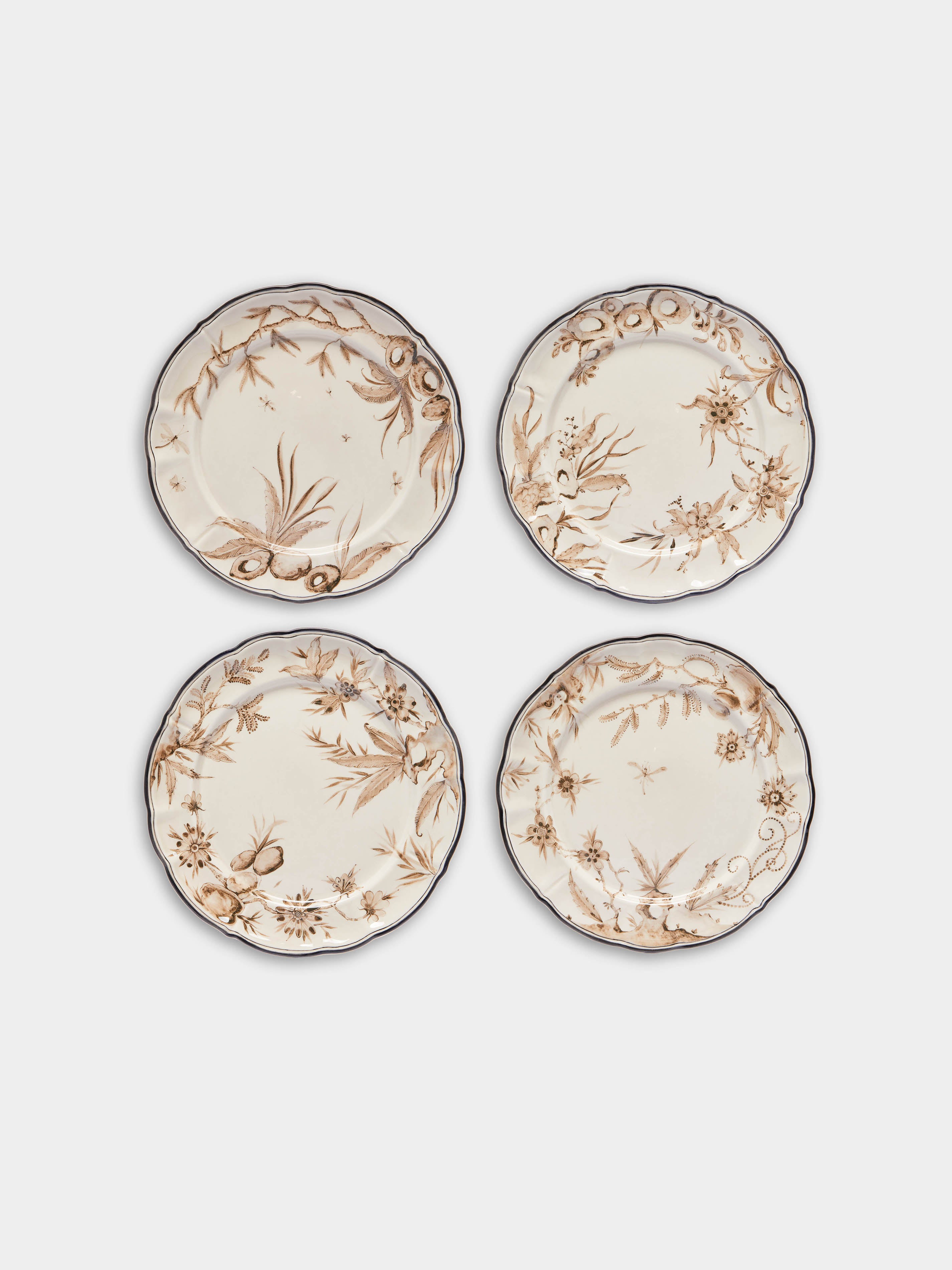 Rocaille Ceramic Dessert Plates (Set of 4)