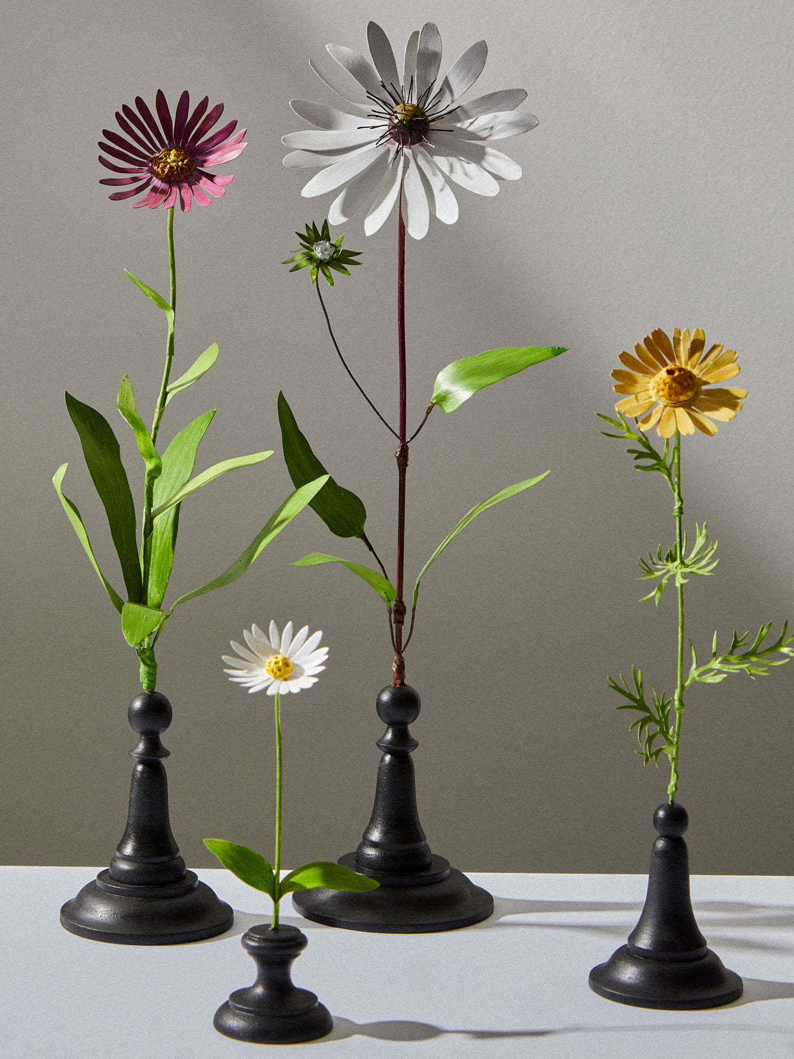 Erbavoglio Milano - Hand-Painted Copper Ornamental Flower - White - ABASK