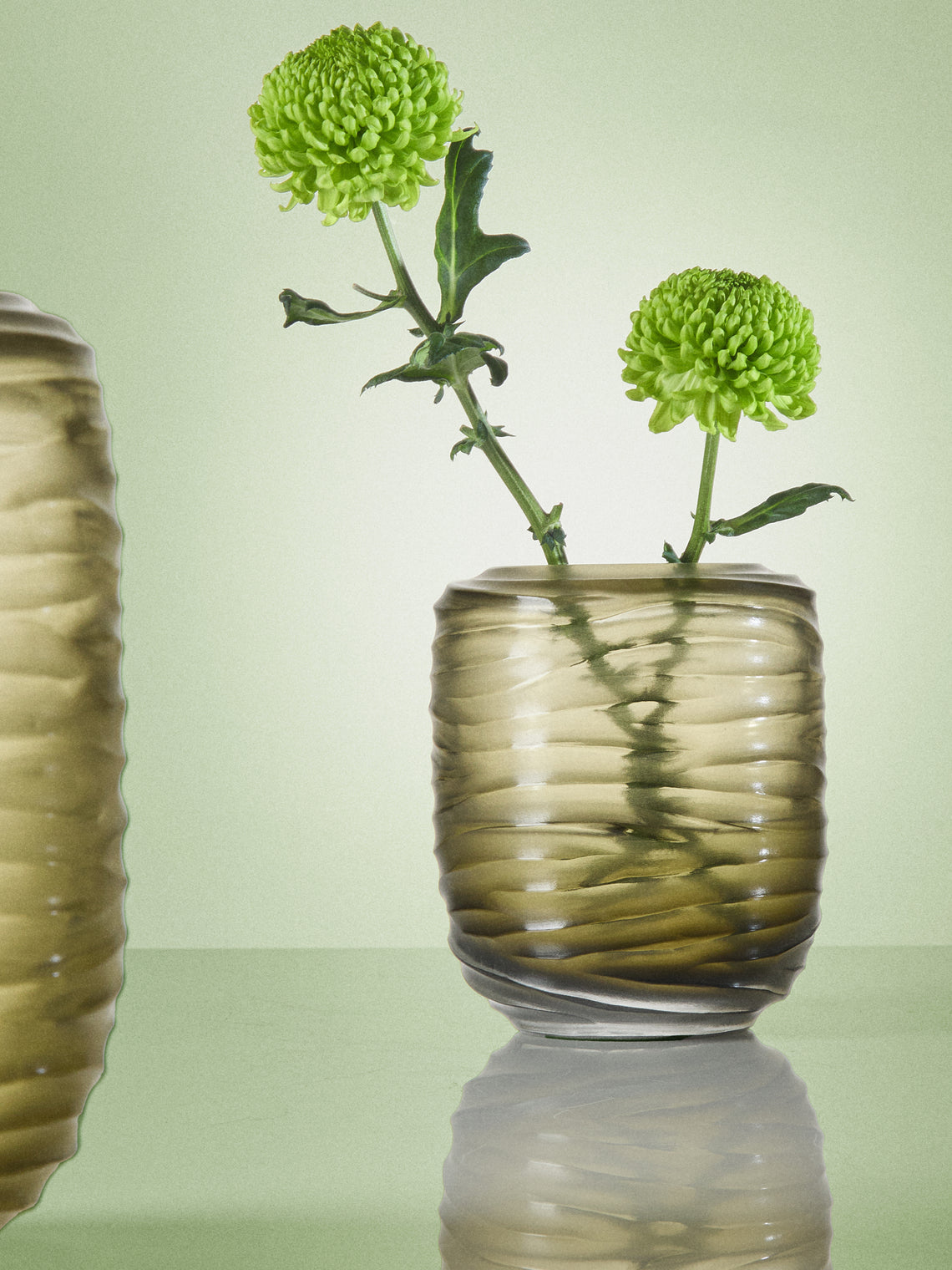 Micheluzzi Glass - Rullo Laguna Onde Hand-Blown Murano Glass Vase (6in/16cm) - Green - ABASK