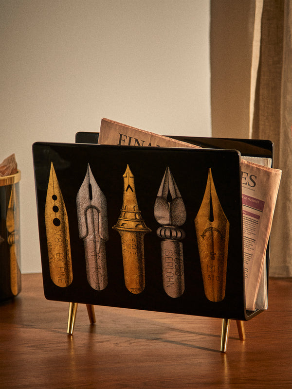 Fornasetti - Pennini Wood and Brass Magazine Rack - Black - ABASK