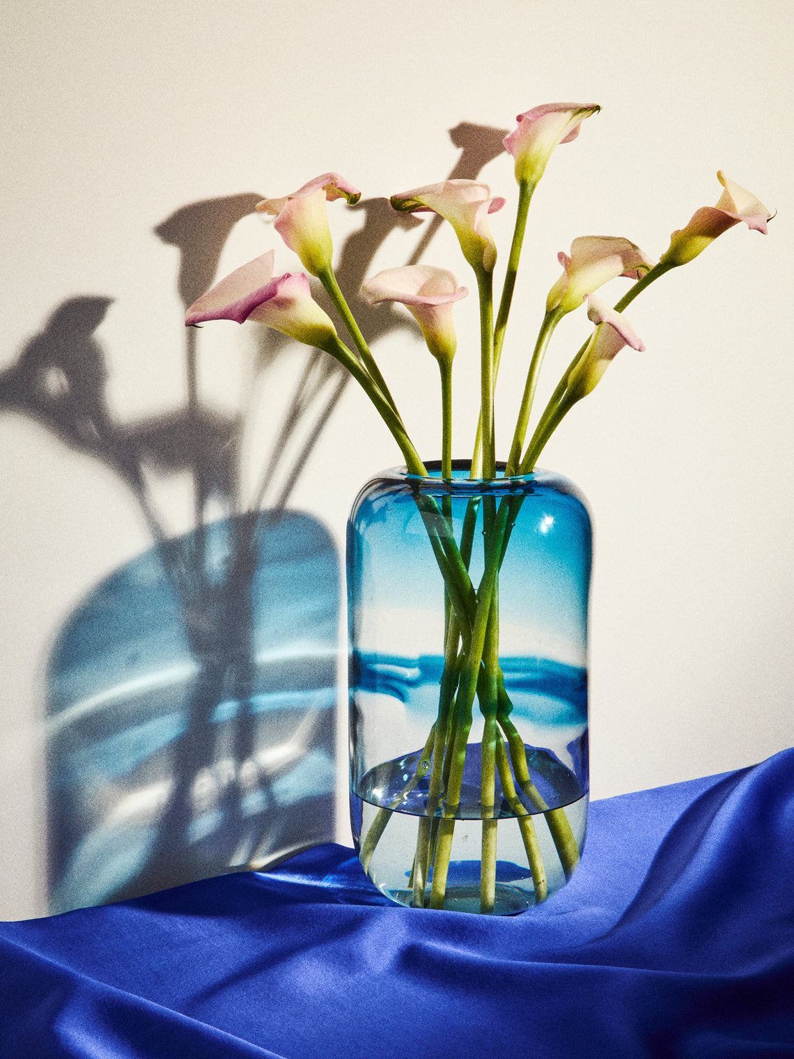 Antique and Vintage - 1980s Murano Glass Vase (13.5in/34cm) - Blue - ABASK