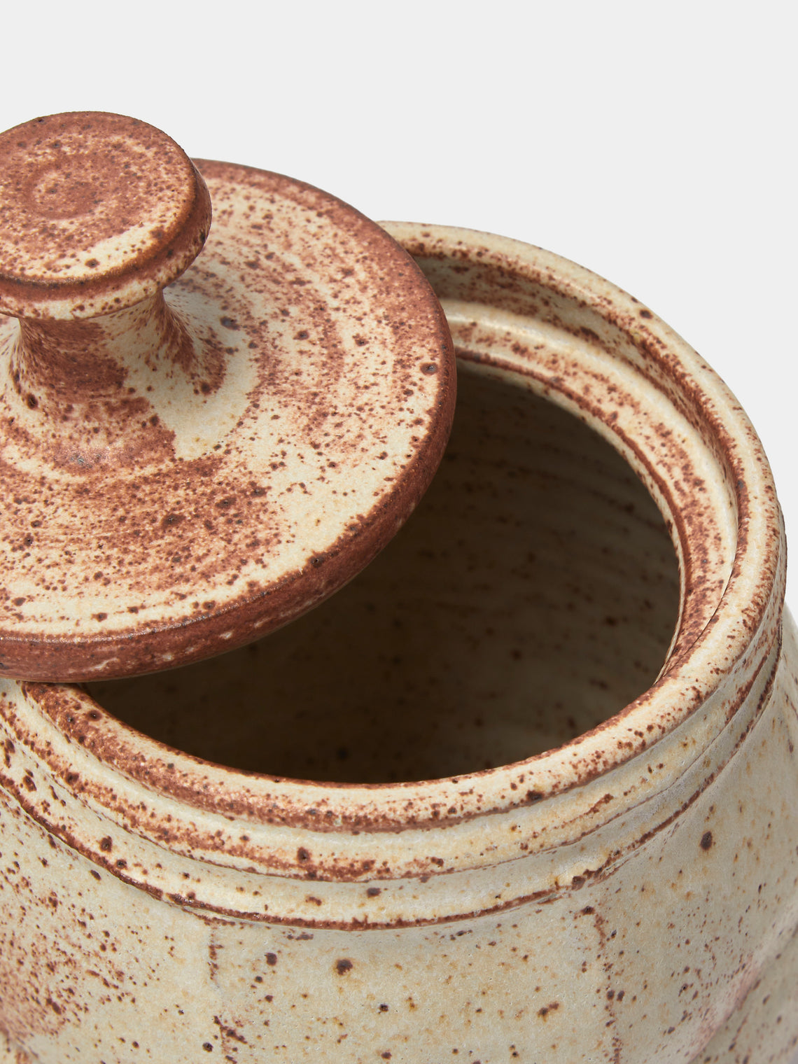 Adam Ross - Hand-Thrown Ceramic Faceted Wide Lidded Jar - Beige - ABASK