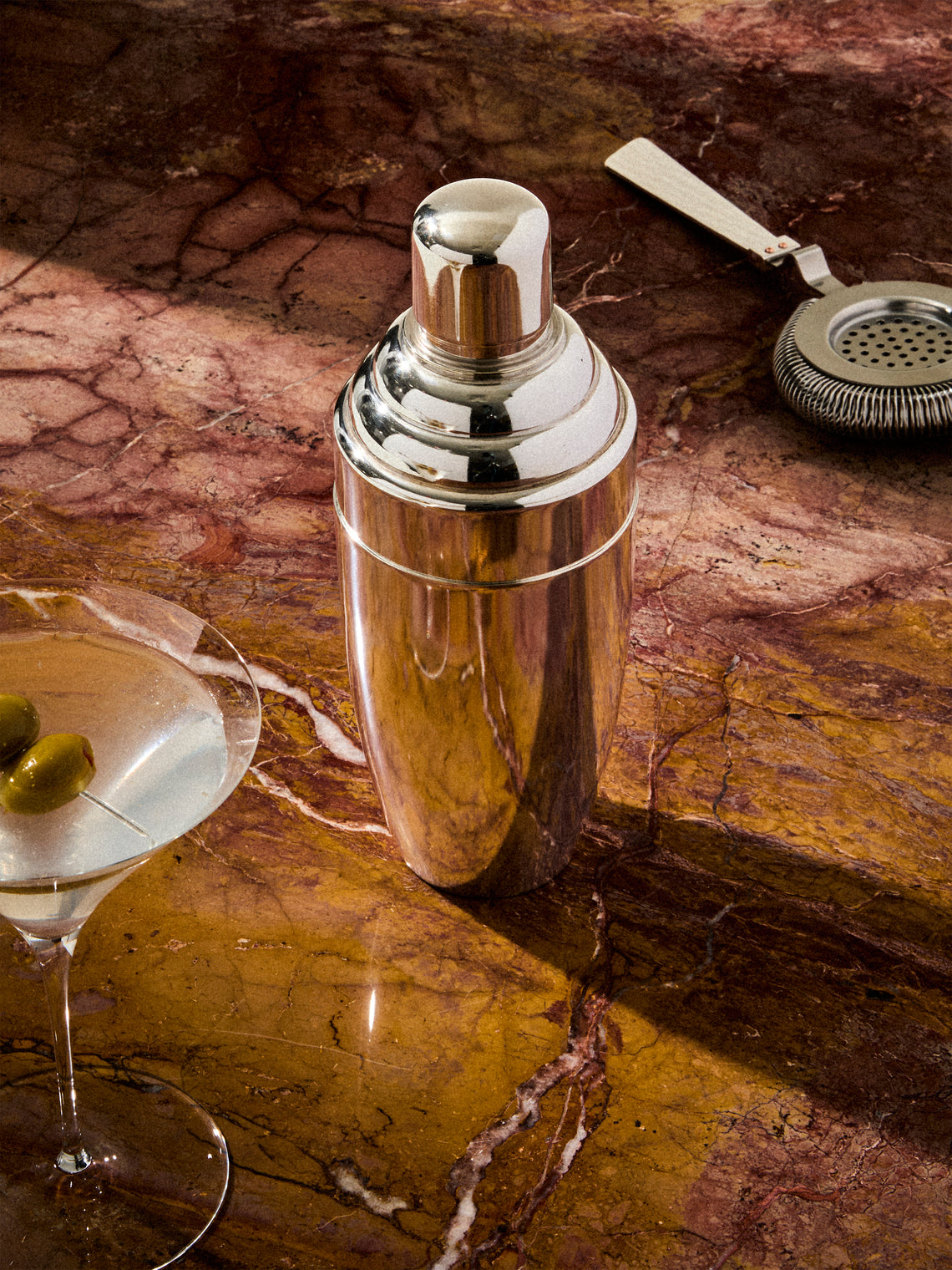 Antique and Vintage - Mid-Century Silver-Plated Cocktail Shaker - Silver - ABASK
