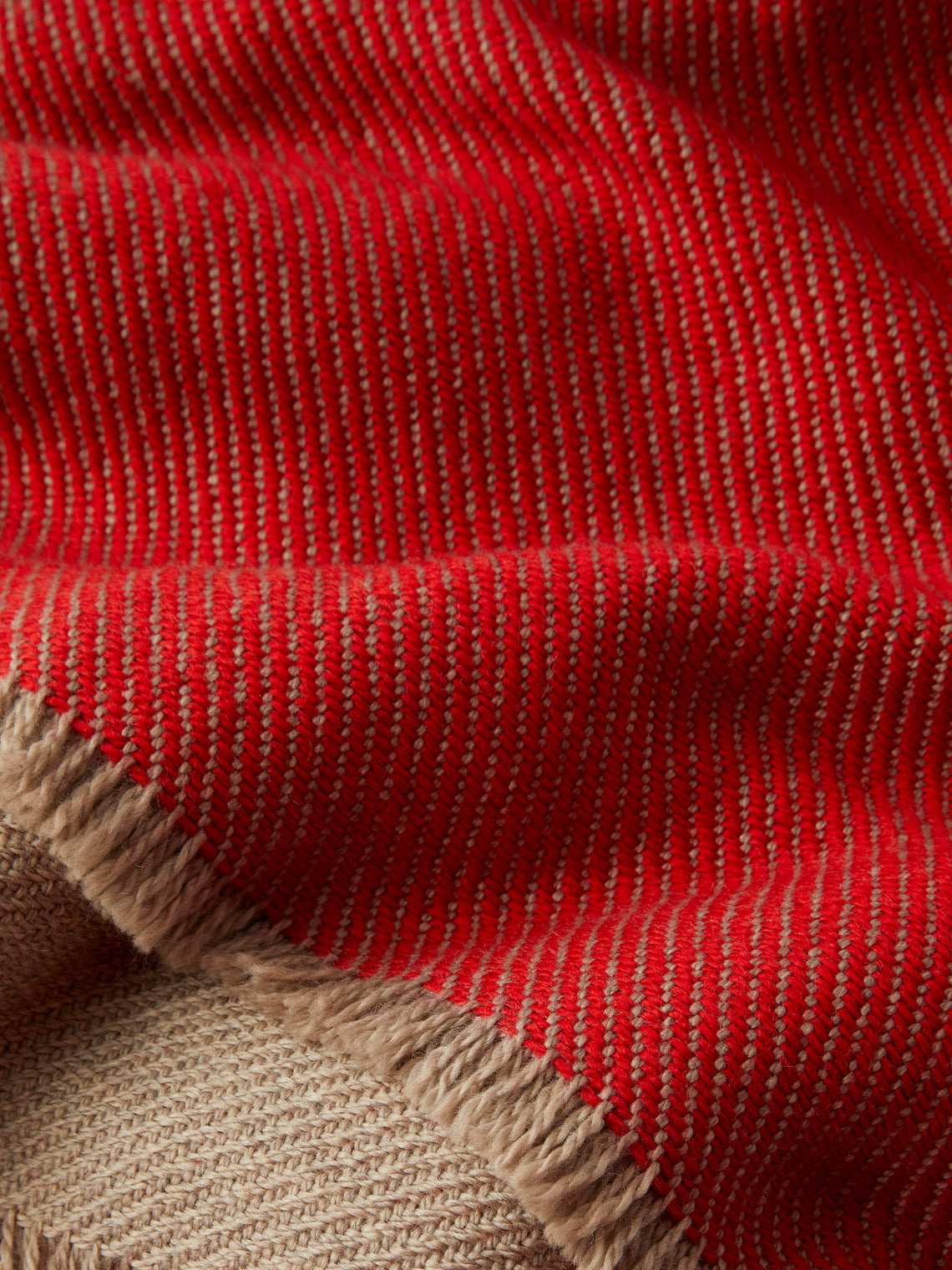 Me & K - Reversible Merino Wool and Cashmere King-Size Blanket (106in/2.7m) - Red - ABASK