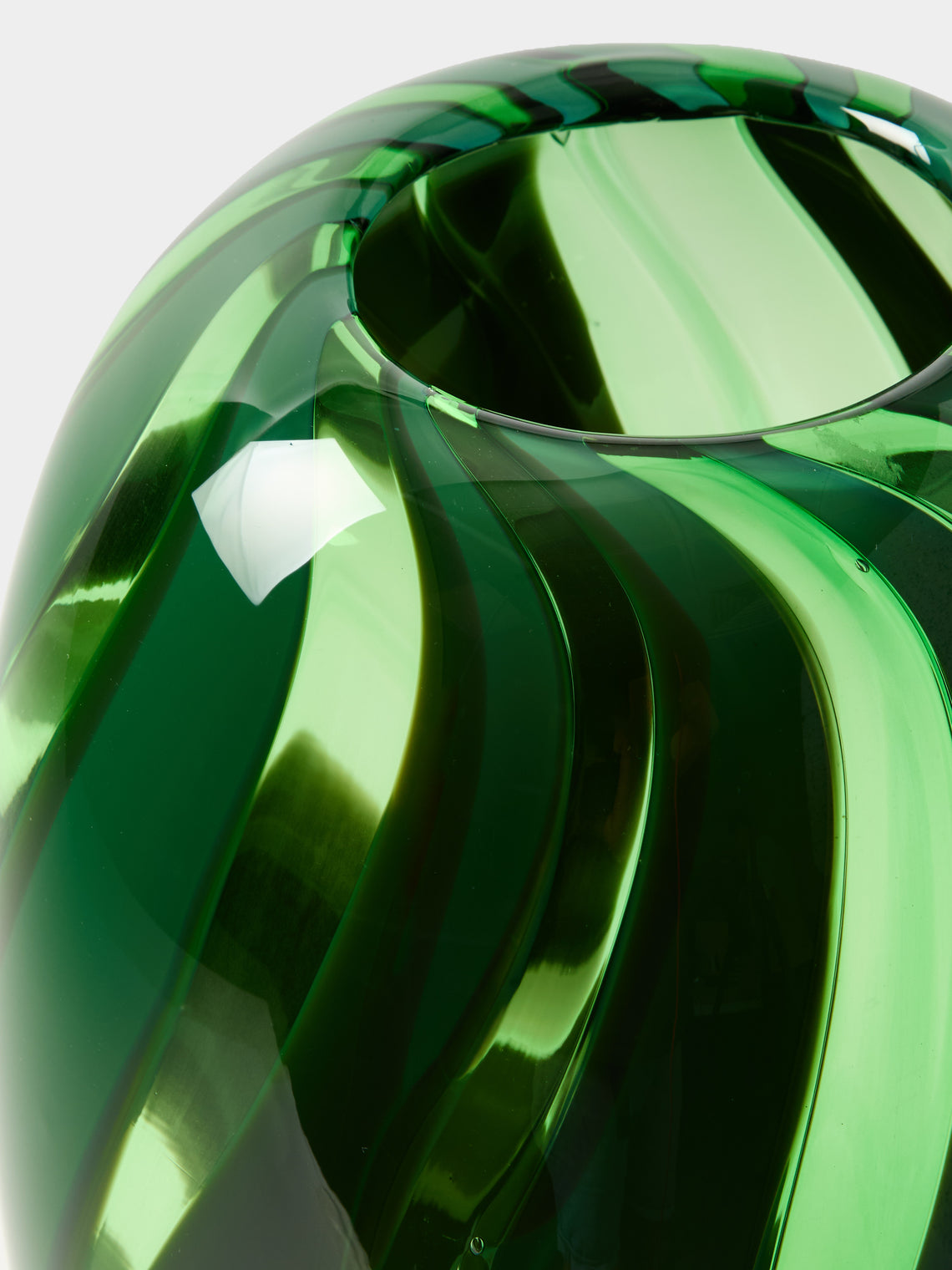 Moonarij - Oona Hand-Blown Glass Vase (15.5in/40cm) - Green - ABASK