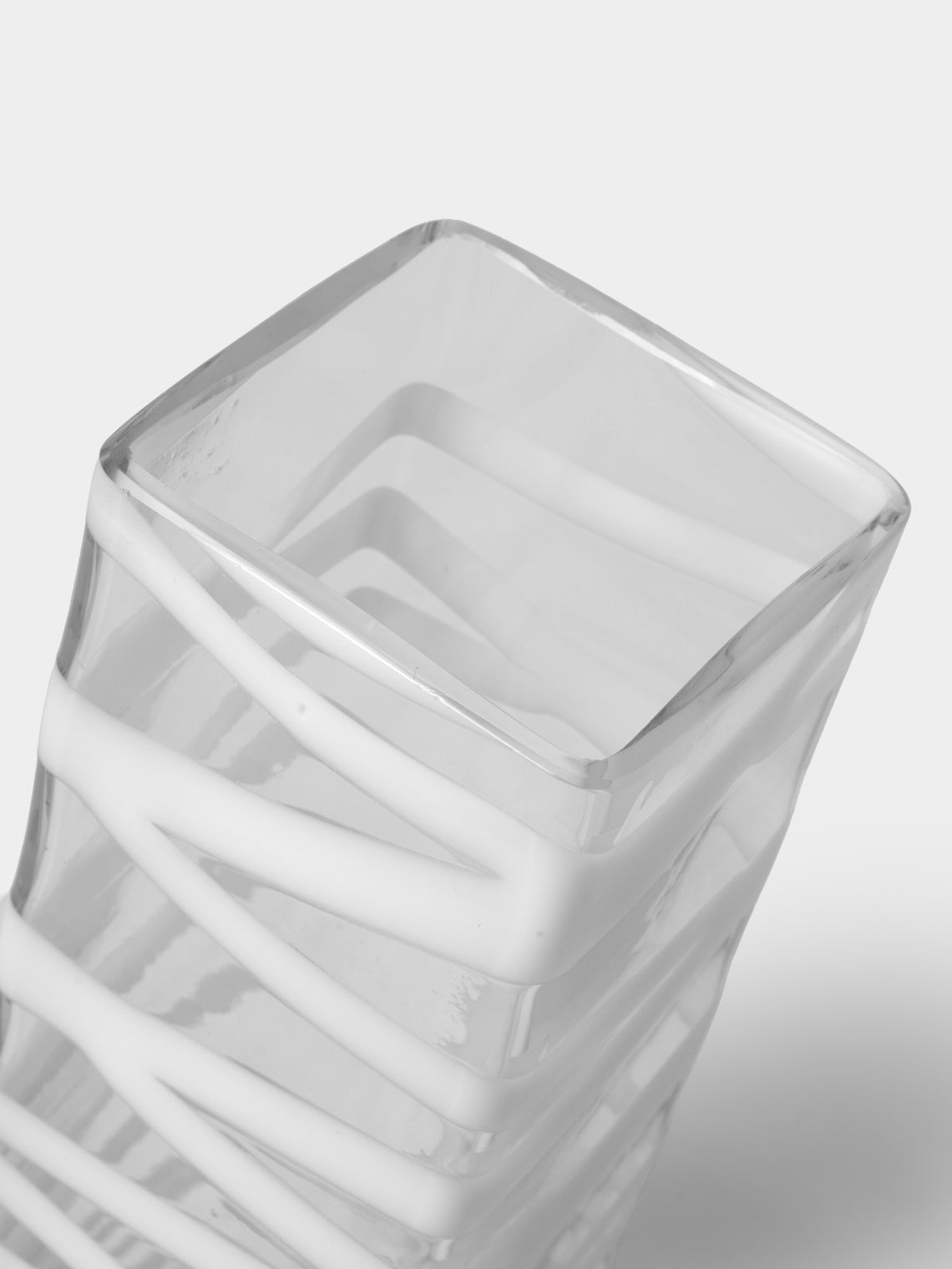 Antique and Vintage - 1960s Vistosi Glass Vase (9in/22.5cm) - Clear - ABASK
