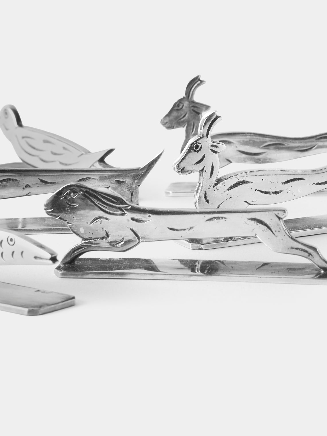 Antique and Vintage - Mid Century Silver Plated Animals Knife Rests (Set of 6) - Silver - ABASK