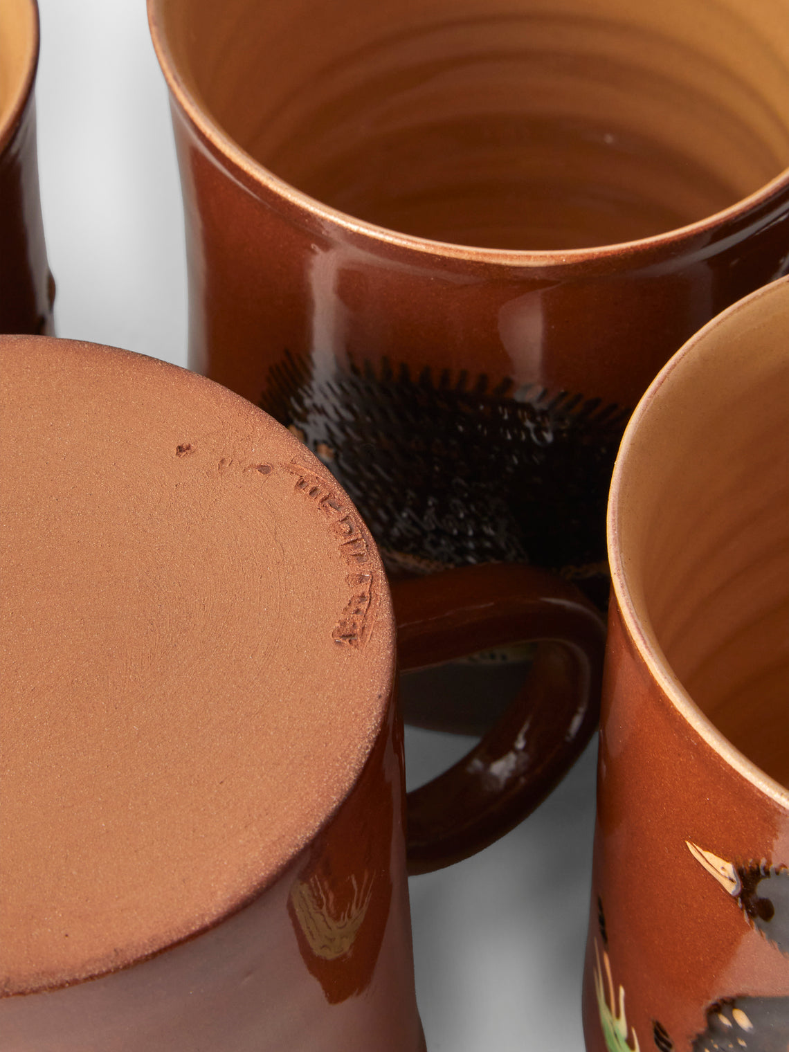 Poterie d’Évires - Animals Hand-Painted Ceramic Mugs (Set of 4) - Light Brown - ABASK
