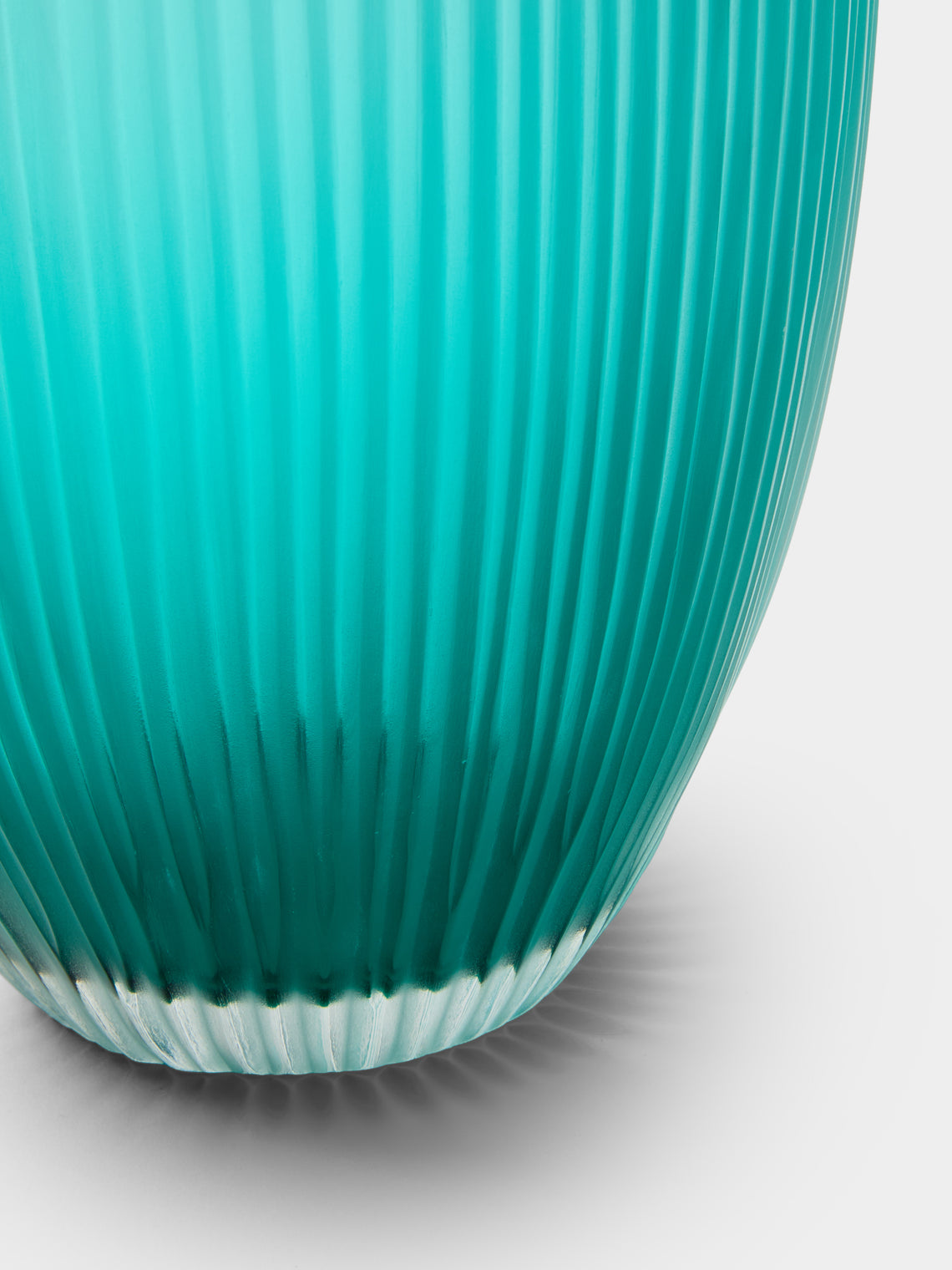 Micheluzzi Glass - Goccia Acqua Righe Hand-Blown Murano Glass Vase (9in/23cm) - Blue - ABASK