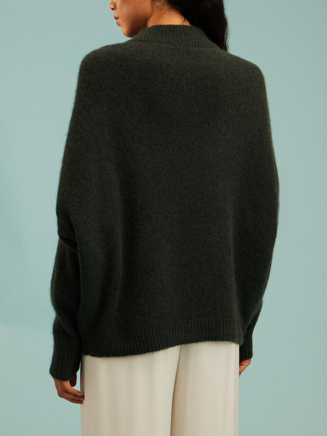 Dusan - Cashmere Crew-Neck Kimono-Sleeve Sweater | One Size - Green - ABASK