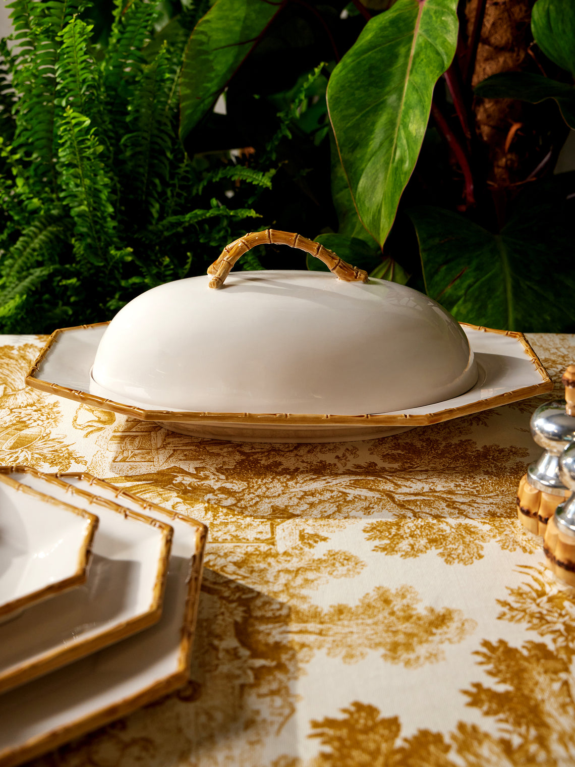 Verdolini - Bamboo Hand-Painted Ceramic Lidded Serving Platter - White - ABASK