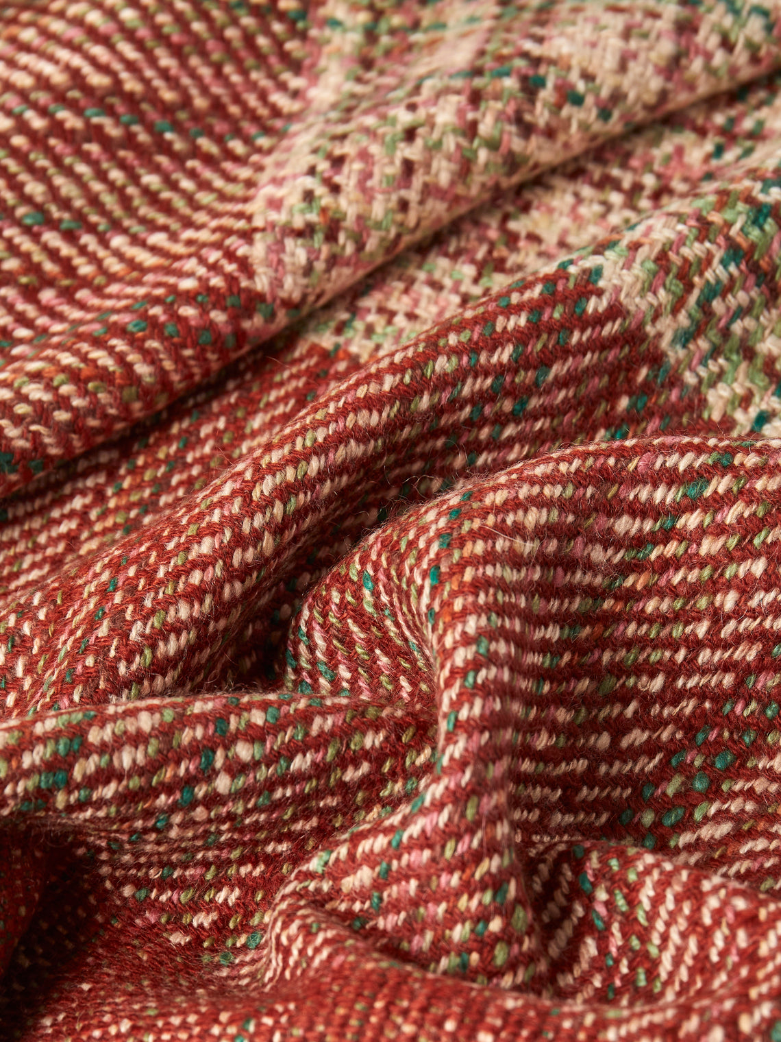 Me & K - Textured Cashmere Throw (75in/1.9m) - Red - ABASK