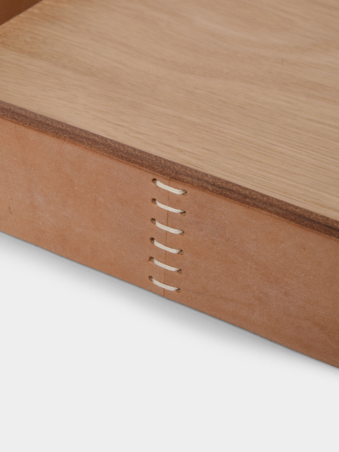 Otzi Studio - Dais Leather Valet Tray (10in/26cm) - Natural - ABASK
