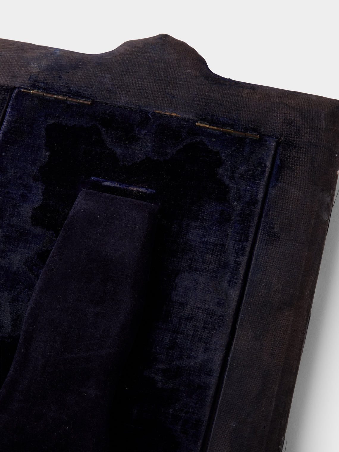 Antique and Vintage - 1901 British Chester Sterling Silver Photo Frame (6x8") - Silver - ABASK