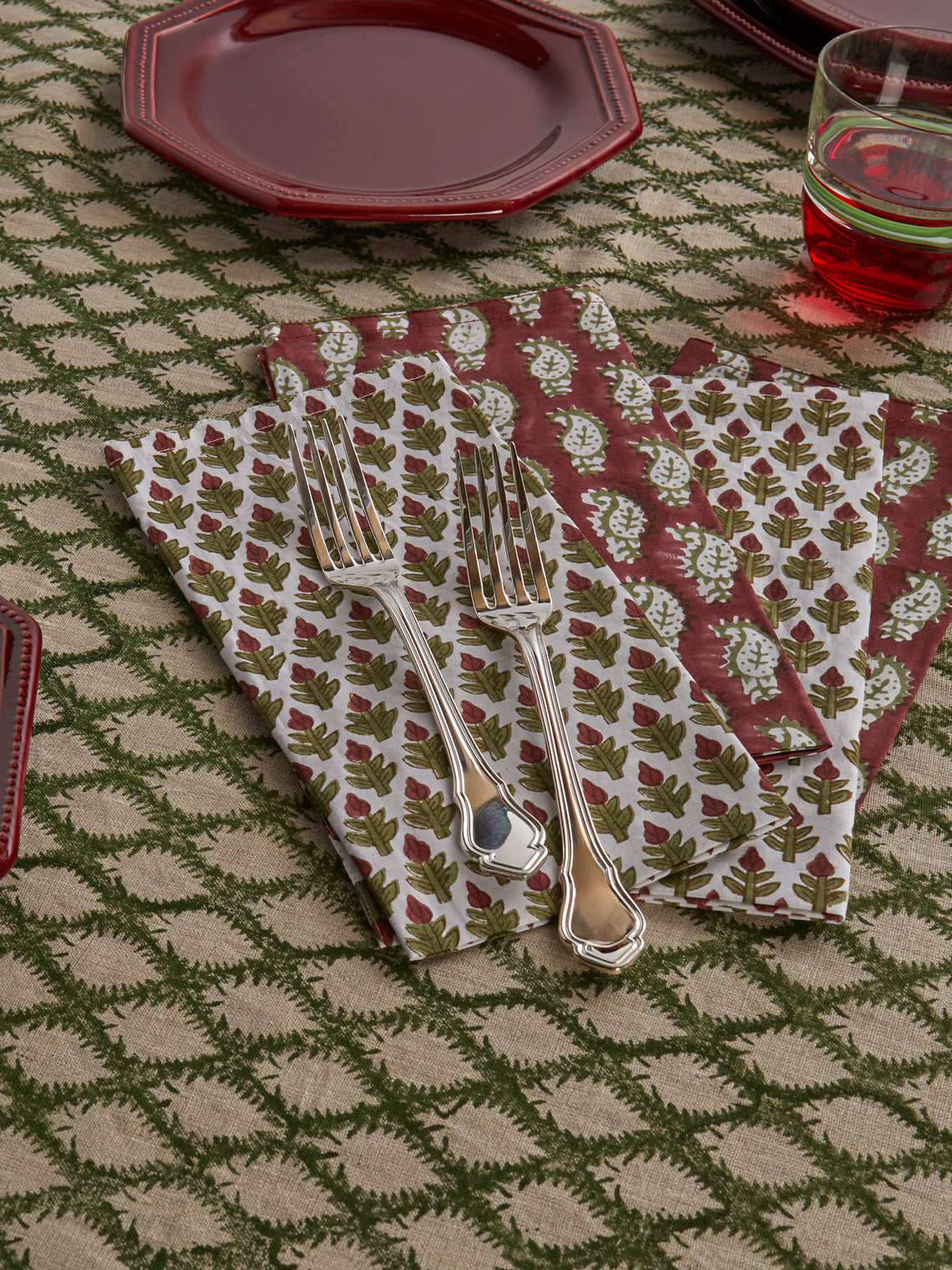 Chamois - Paisley Hyacinth Block-Printed Cotton Napkins (Set of 8) - Red - ABASK