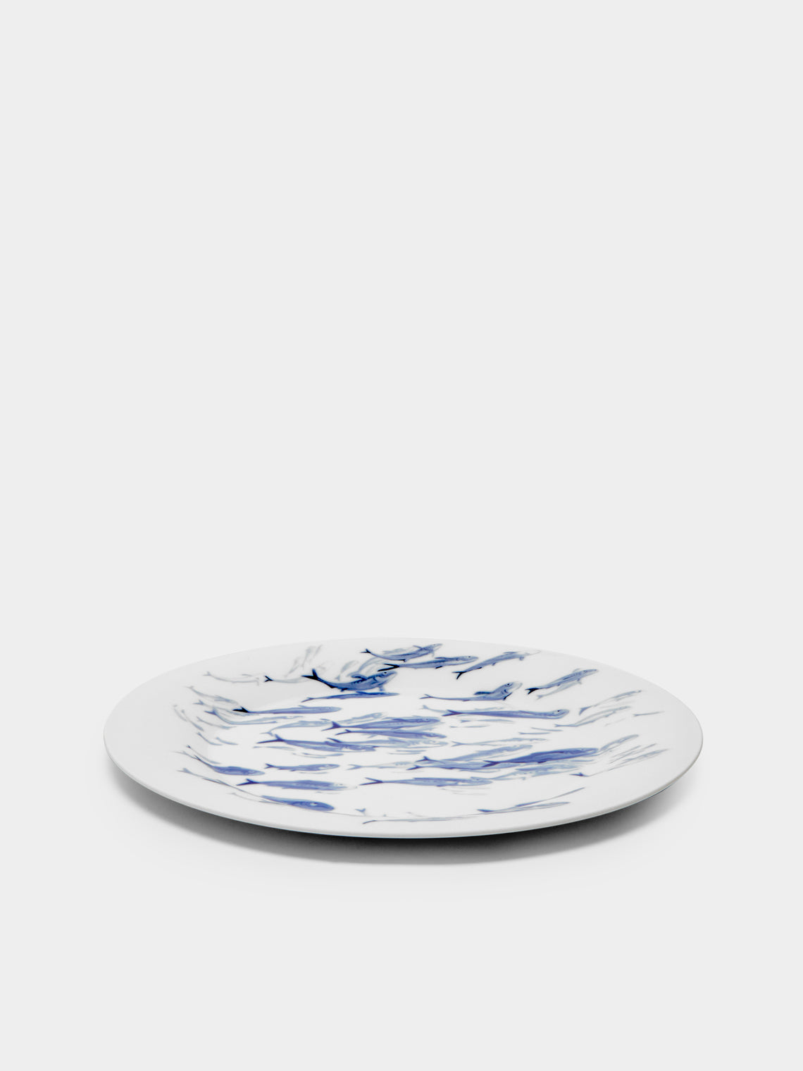 Hering Berlin - Ocean Porcelain Charger Plates – 13in/32.5cm (Set of 2) - White - ABASK