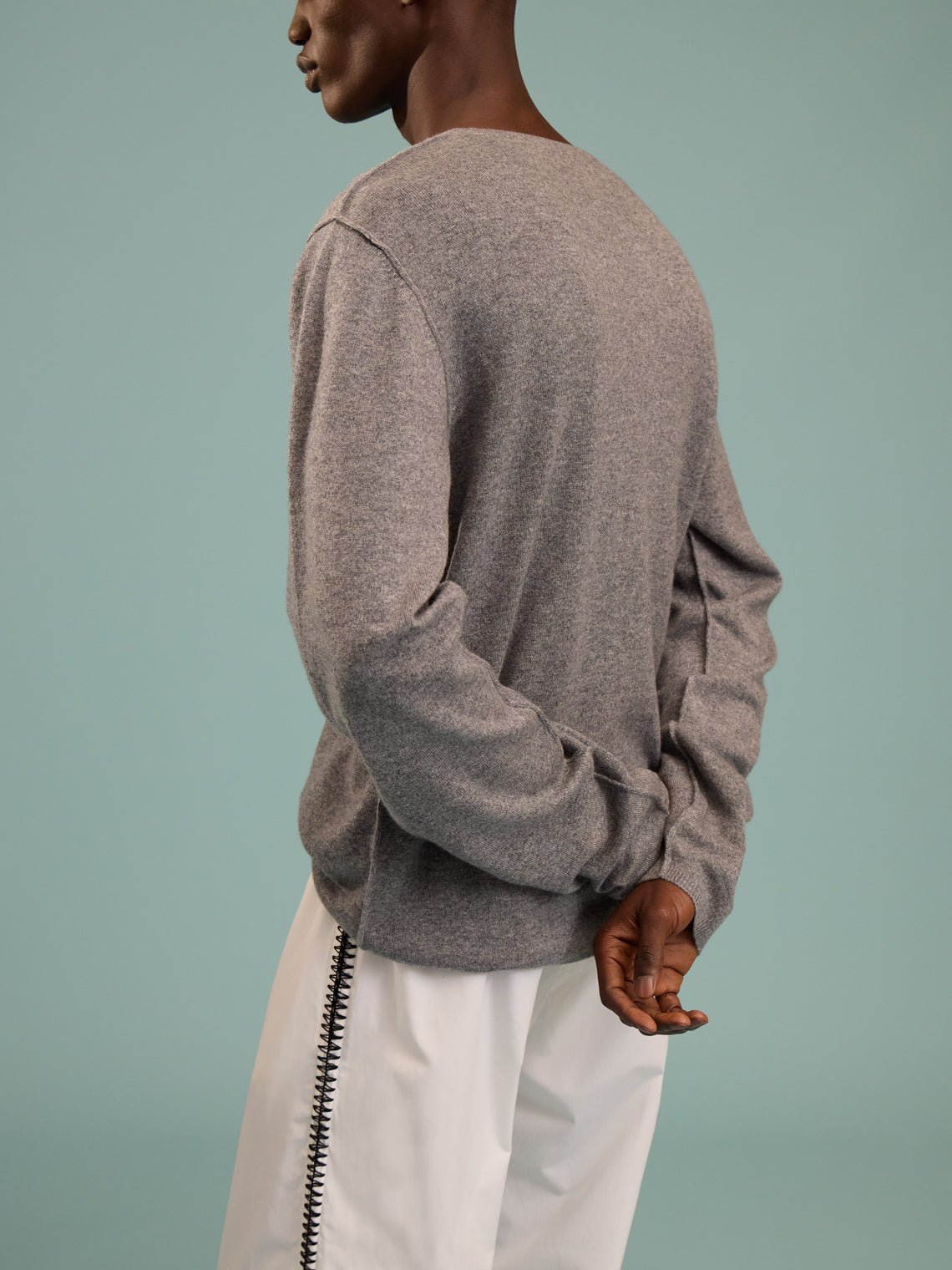 Denis Colomb - Cashmere Crew-Neck Sweater | Size: L - Gray - ABASK