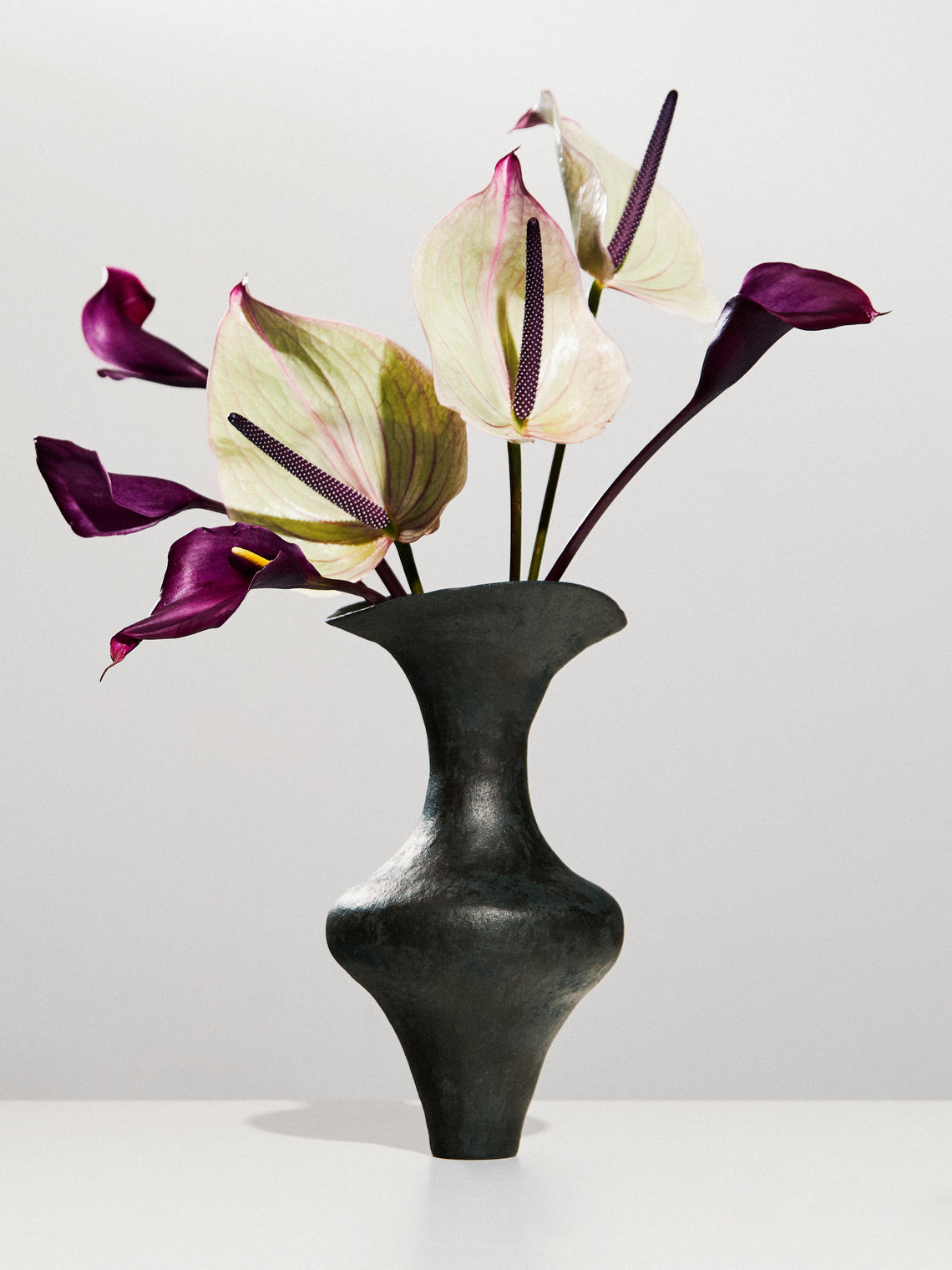 By Raffaella - Agata I Hand-Coiled Stoneware Vase (12in/30cm) - Black - ABASK