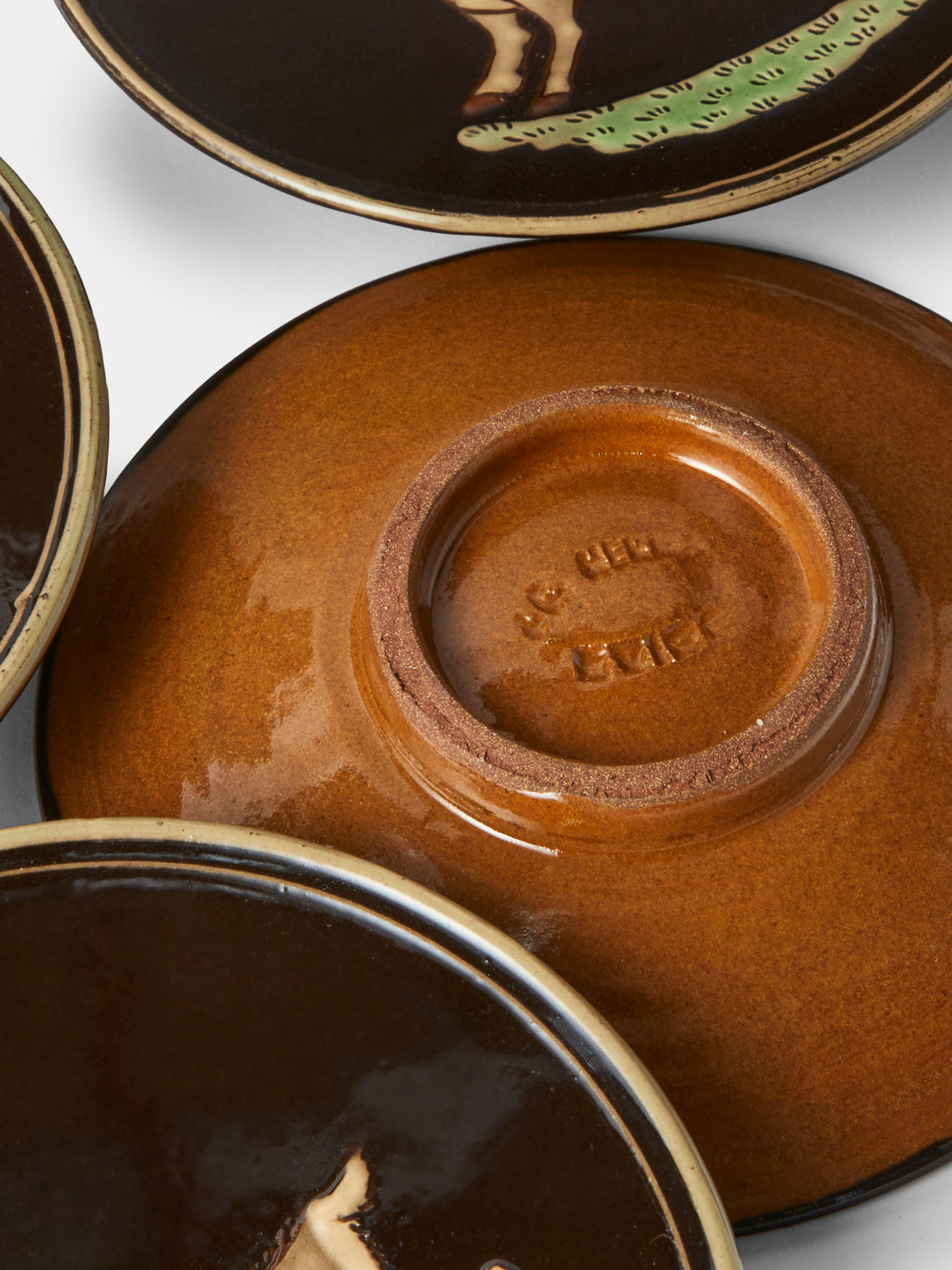 Poterie d’Évires - Animals Hand-Painted Ceramic Plates – 5.5in/14cm (Set of 4) - Dark Brown - ABASK