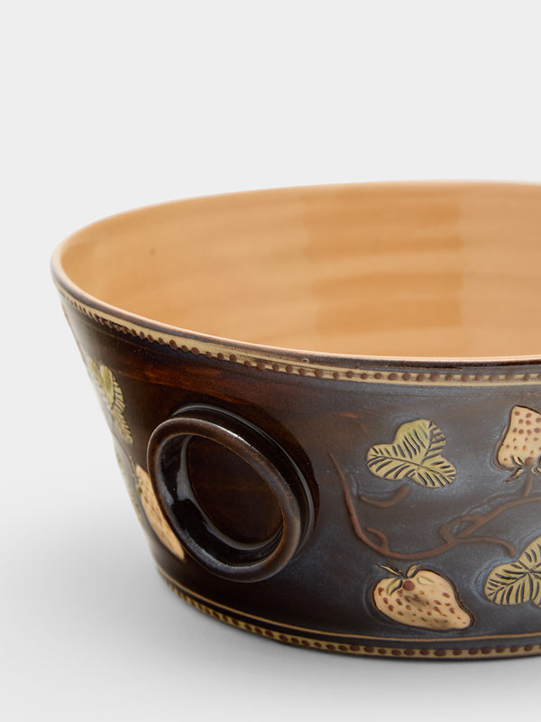 Poterie d’Évires - Strawberries Hand-Painted Ceramic Large Handled Serving Bowl - Dark brown - ABASK