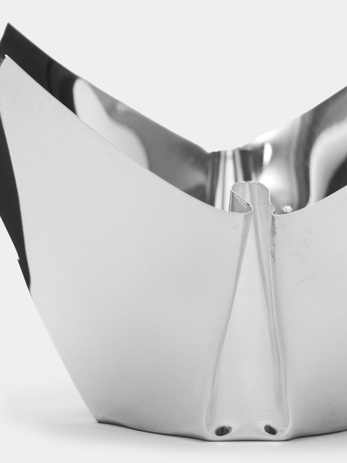 San Lorenzo - 1993 Afra and Tobia Scarpa Cartoccio Pure Silver Bowl with Tips (4in/10cm) - Silver - ABASK