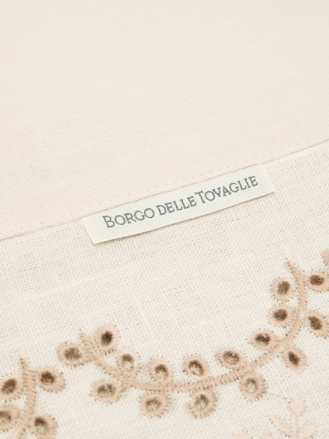 Borgo delle Tovaglie - Eden Embroidered Linen Square Tablecloth - Natural - ABASK