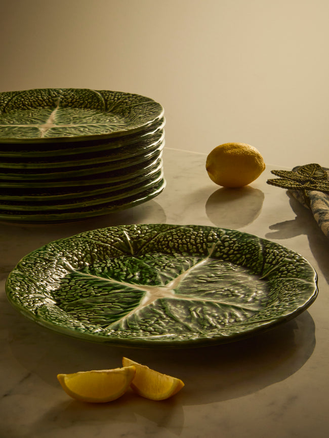 Antique and Vintage - Mid-Century Cabbage Majolica Ceramic Dinner Plates – 10.5in/27cm (Set of 8) - Green - ABASK