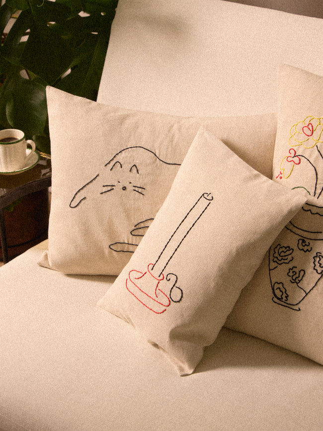 Oeuvres Sensibles - Candle Hand-Embroidered Cotton and Hemp Cushion (15.5in/40cm) - Cream - ABASK