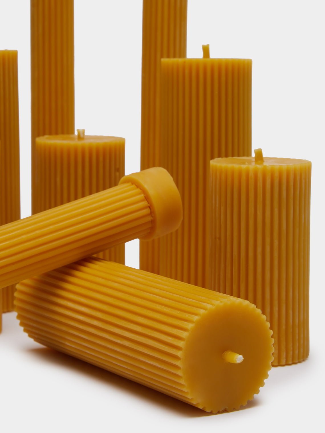 Bzzwax - Beeswax Cylinder Candles (Set of 9) - Yellow - ABASK