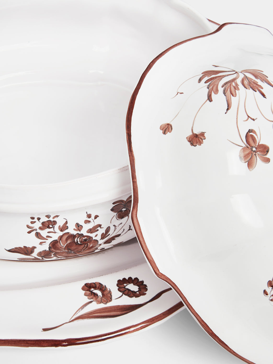 Z.d.G - Camaïeu Hand-Painted Ceramic Lidded Tureen with Serving Platter - Brown - ABASK