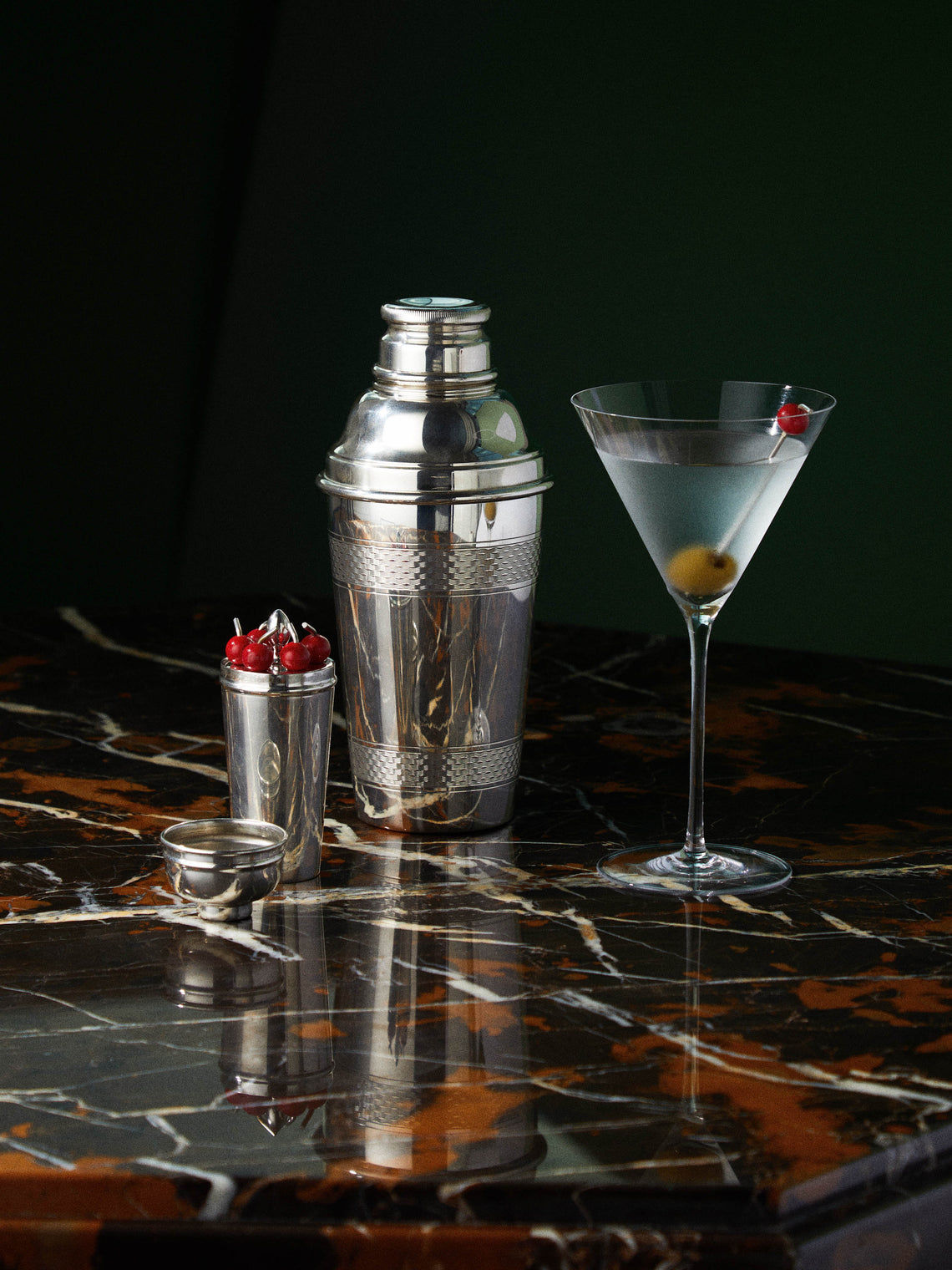 Antique and Vintage - 1930s Silver-Plated Engine Turned Cocktail Shaker - Silver - ABASK