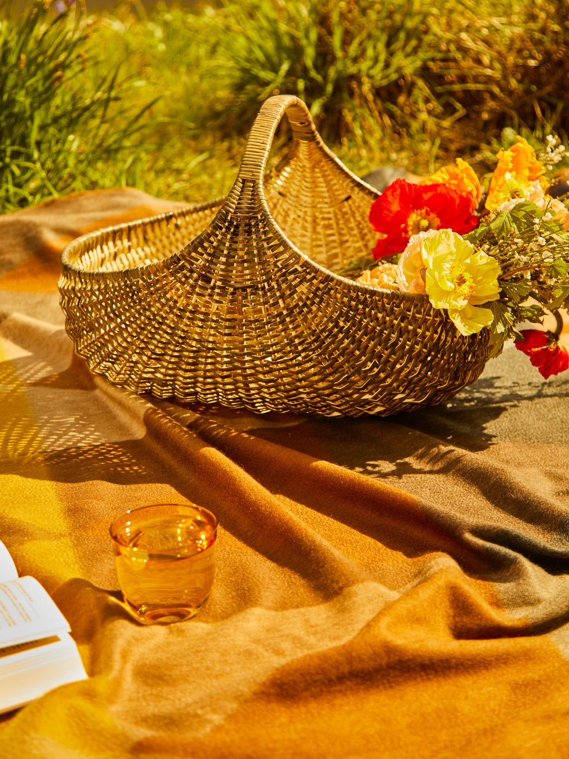 Begg x Co - Arran Pyramid Cashmere Blanket -  - ABASK