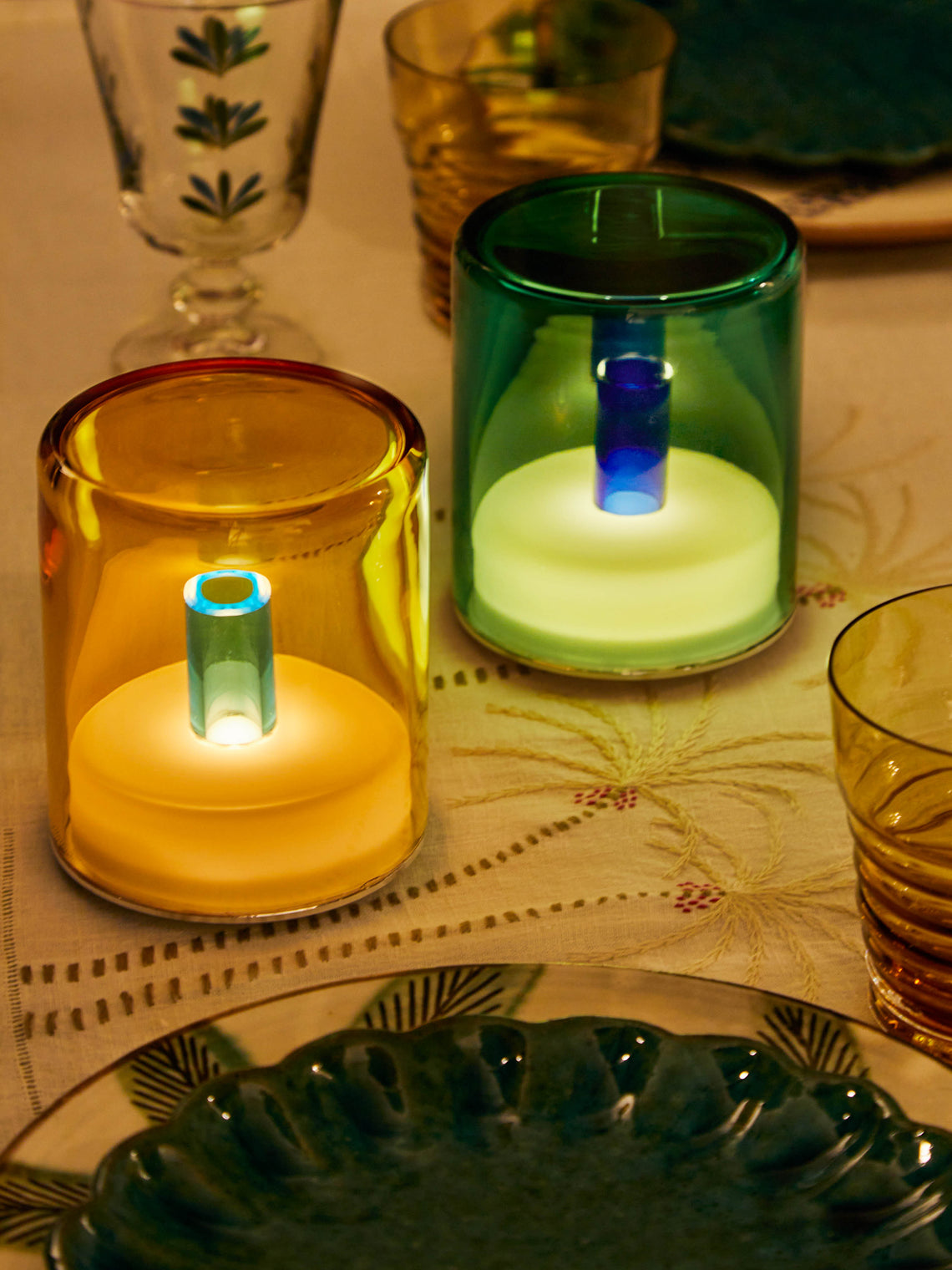 Green Wolf Lighting - Verde I Hand-Blown Murano Glass Portable Table Light - Green - ABASK