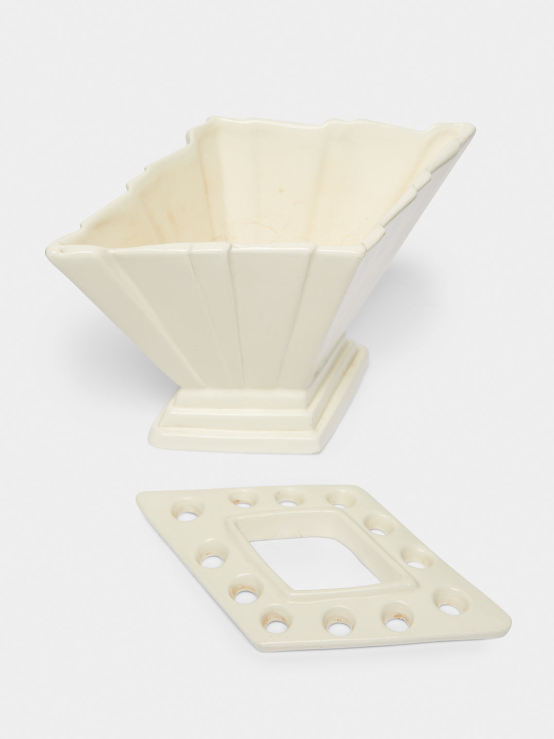 Antique and Vintage - 1930-1940 Art Deco Ceramic Vase - White - ABASK